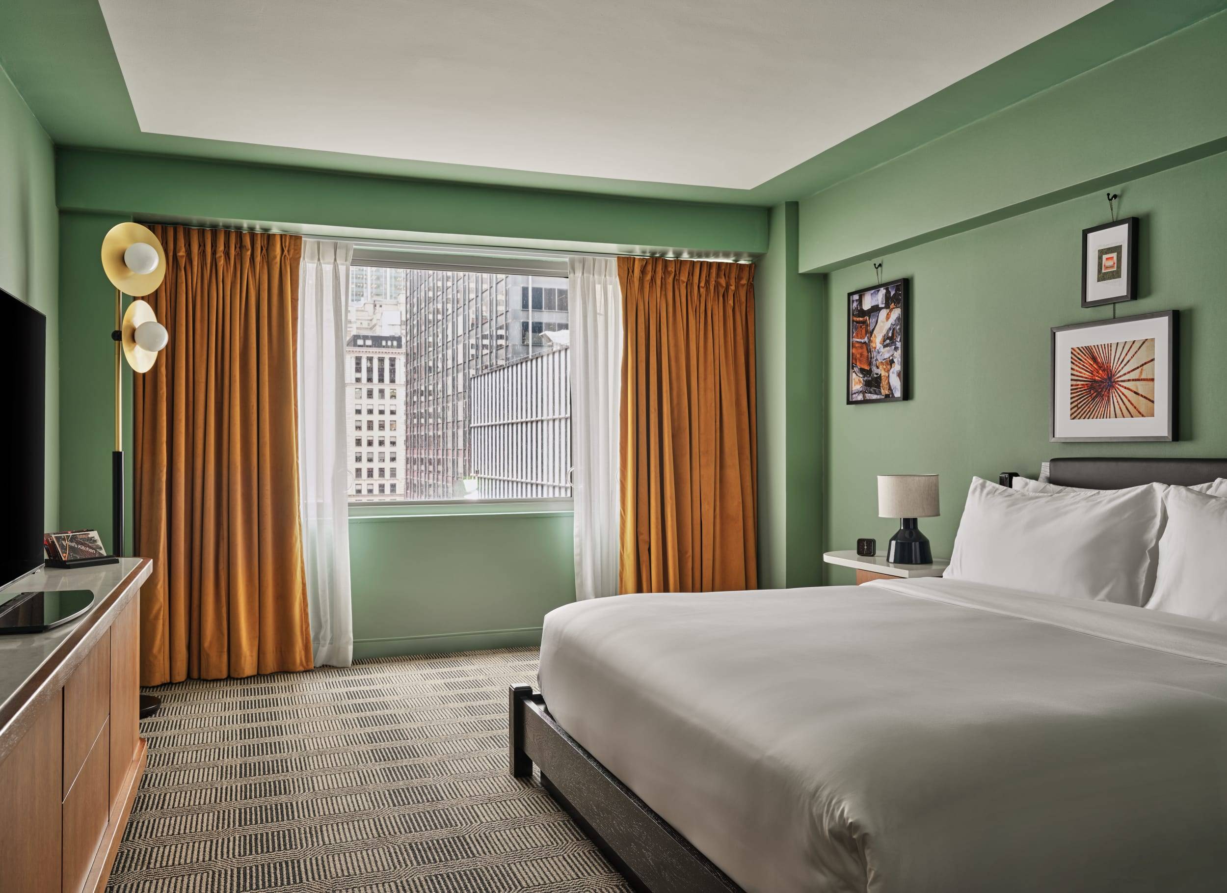 Romer Hell's Kitchen