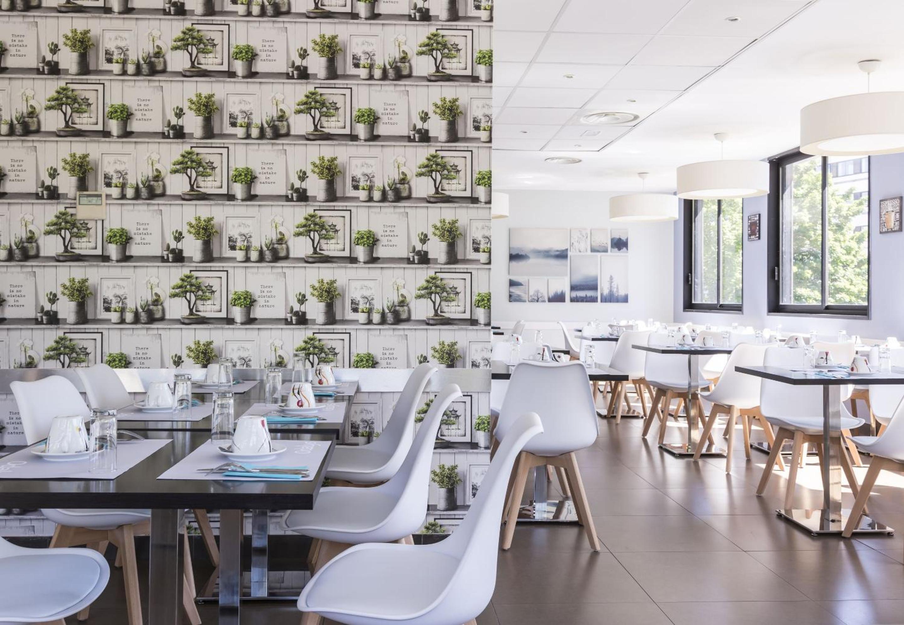 Zenitude Swiss Aparthotels - Ferney Voltaire