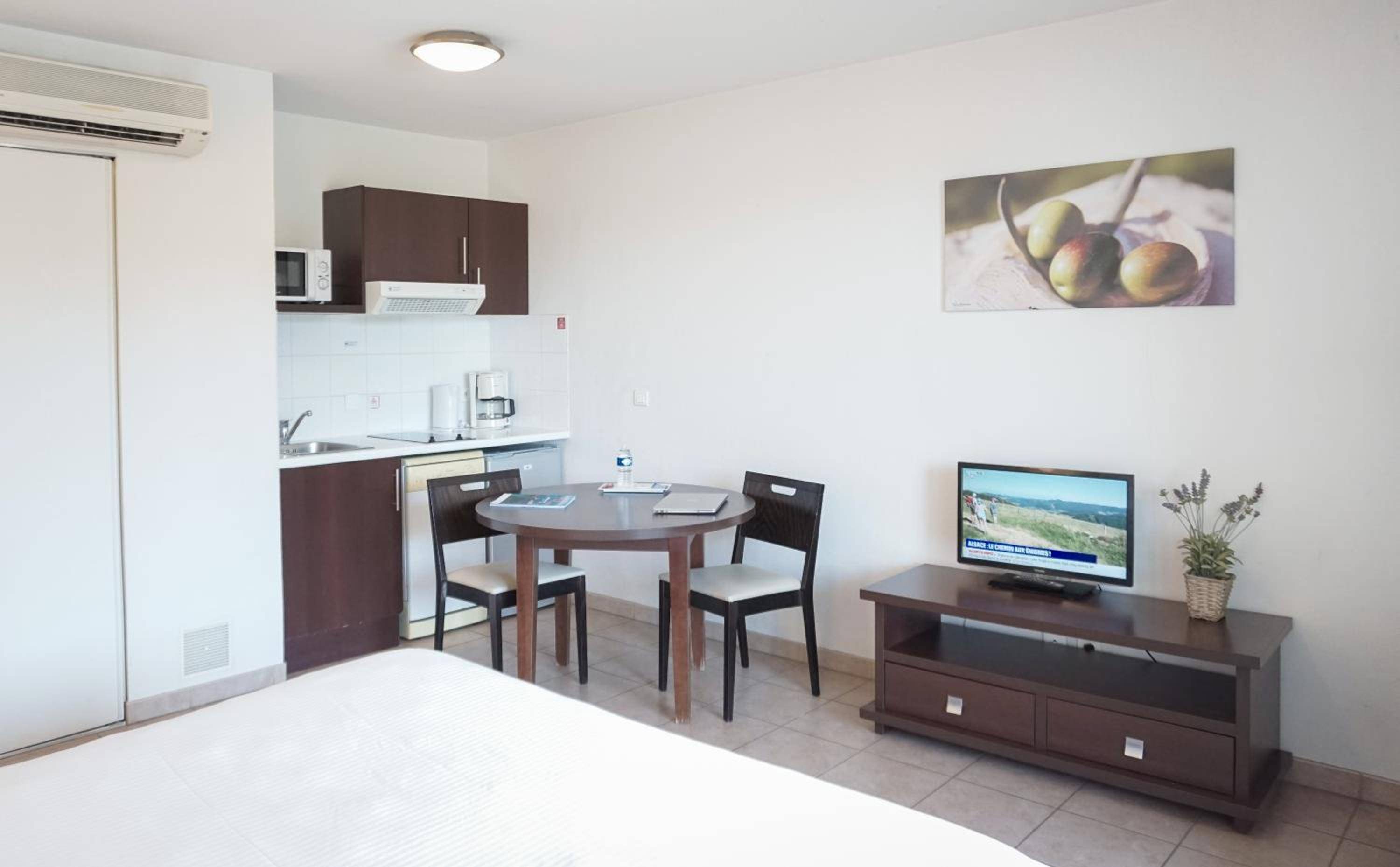 Zenitude Hôtel-Résidences Toulon Six Fours