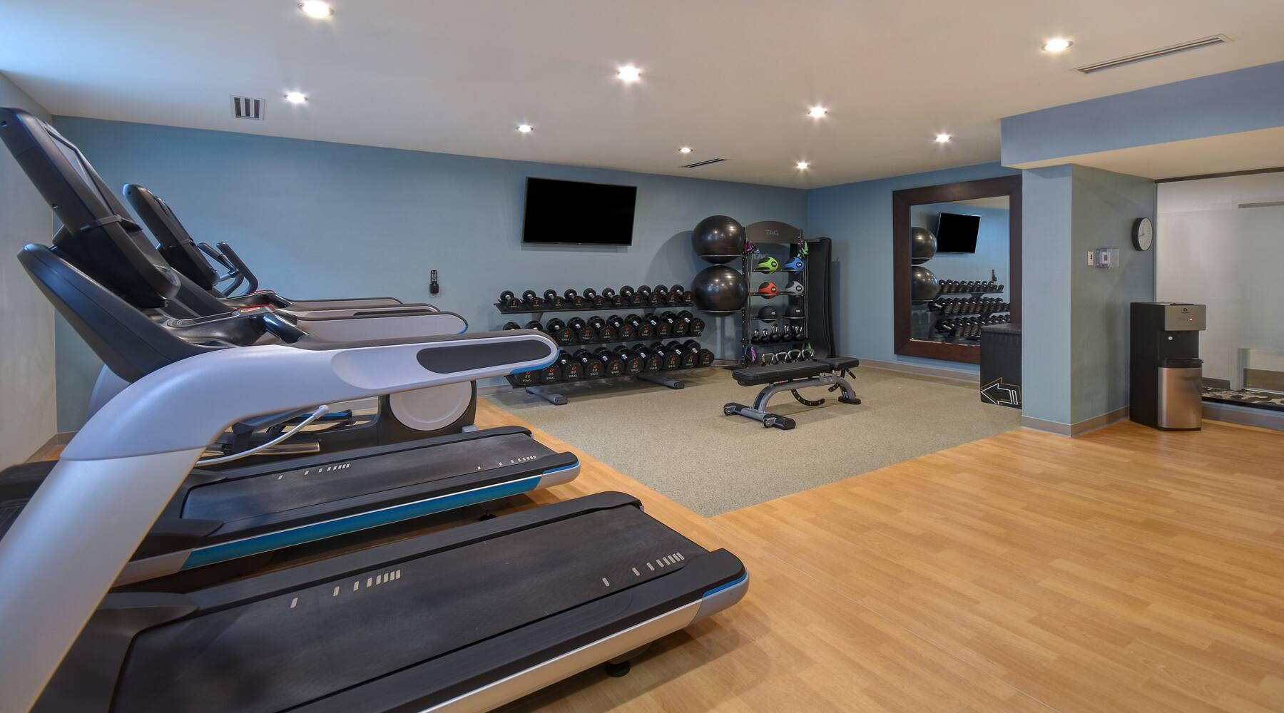 DoubleTree by Hilton St. Louis Airport