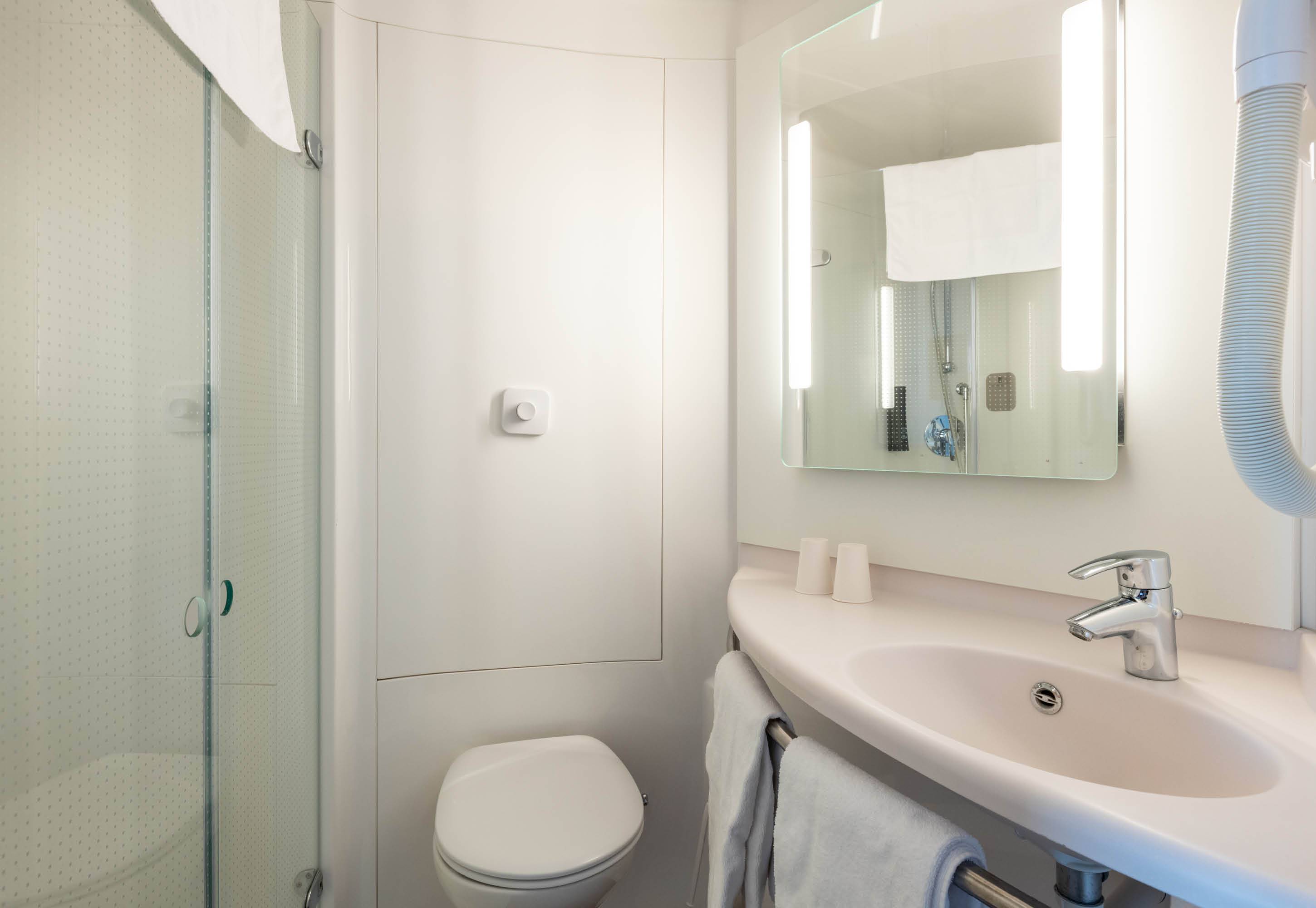 B&B Calais Terminal Cité de l'Europe 3 étoiles