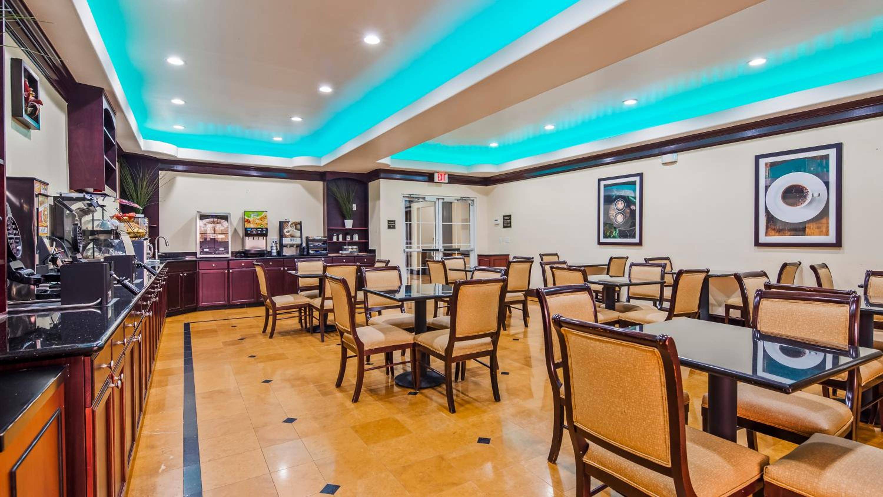 Best Western Plus Manvel Inn & Suites