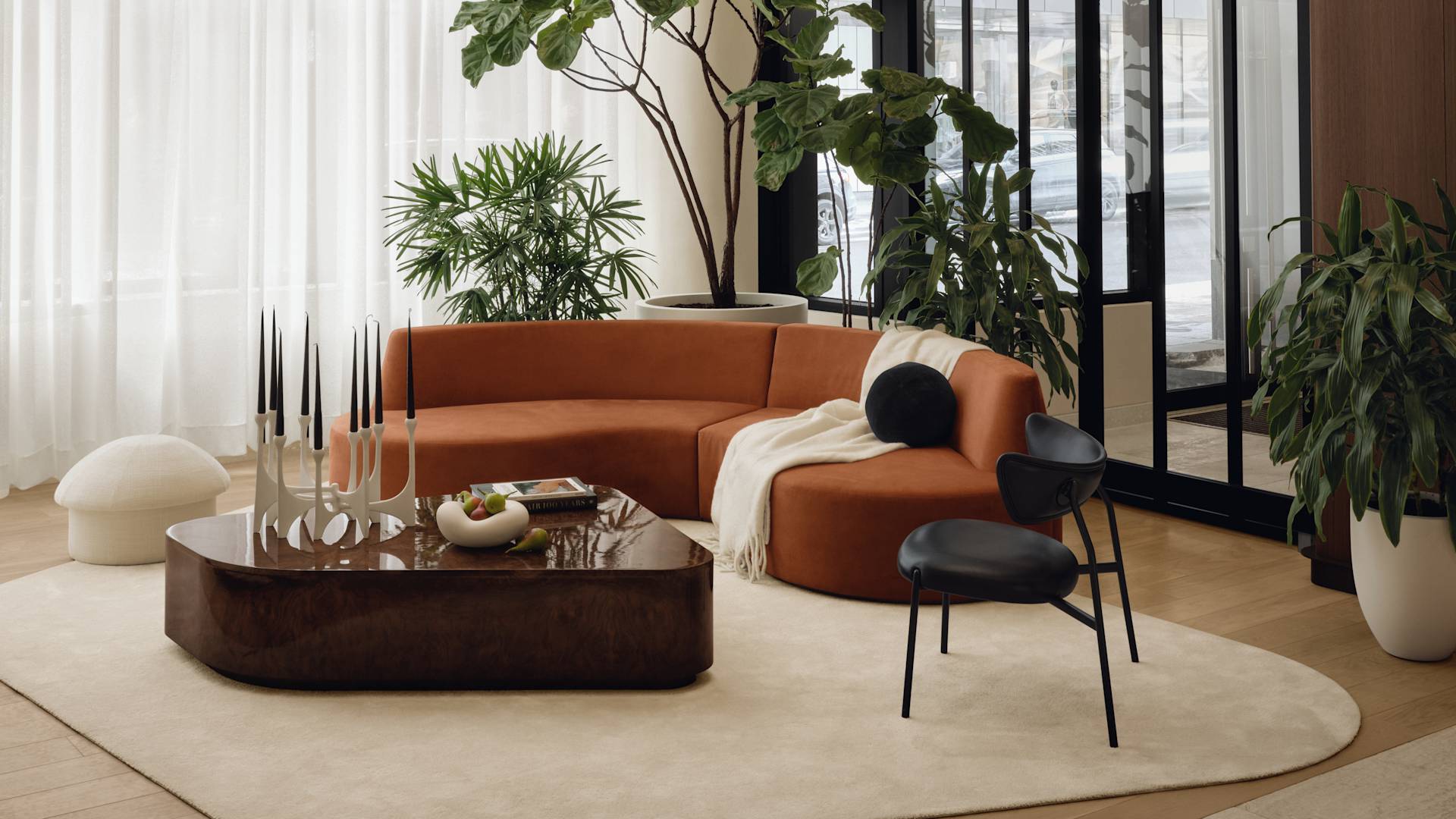 Vogue Hotel Montreal Downtown, Curio Collection by Hilton