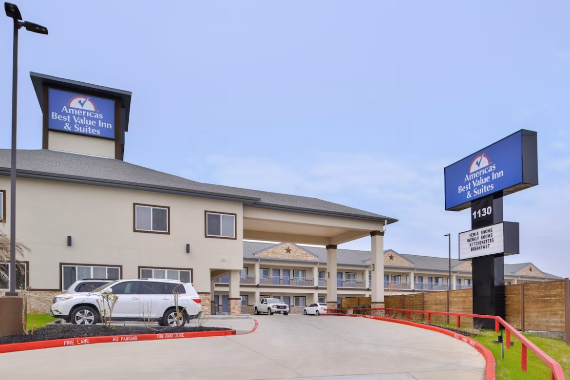 Americas Inn & Suites IAH North