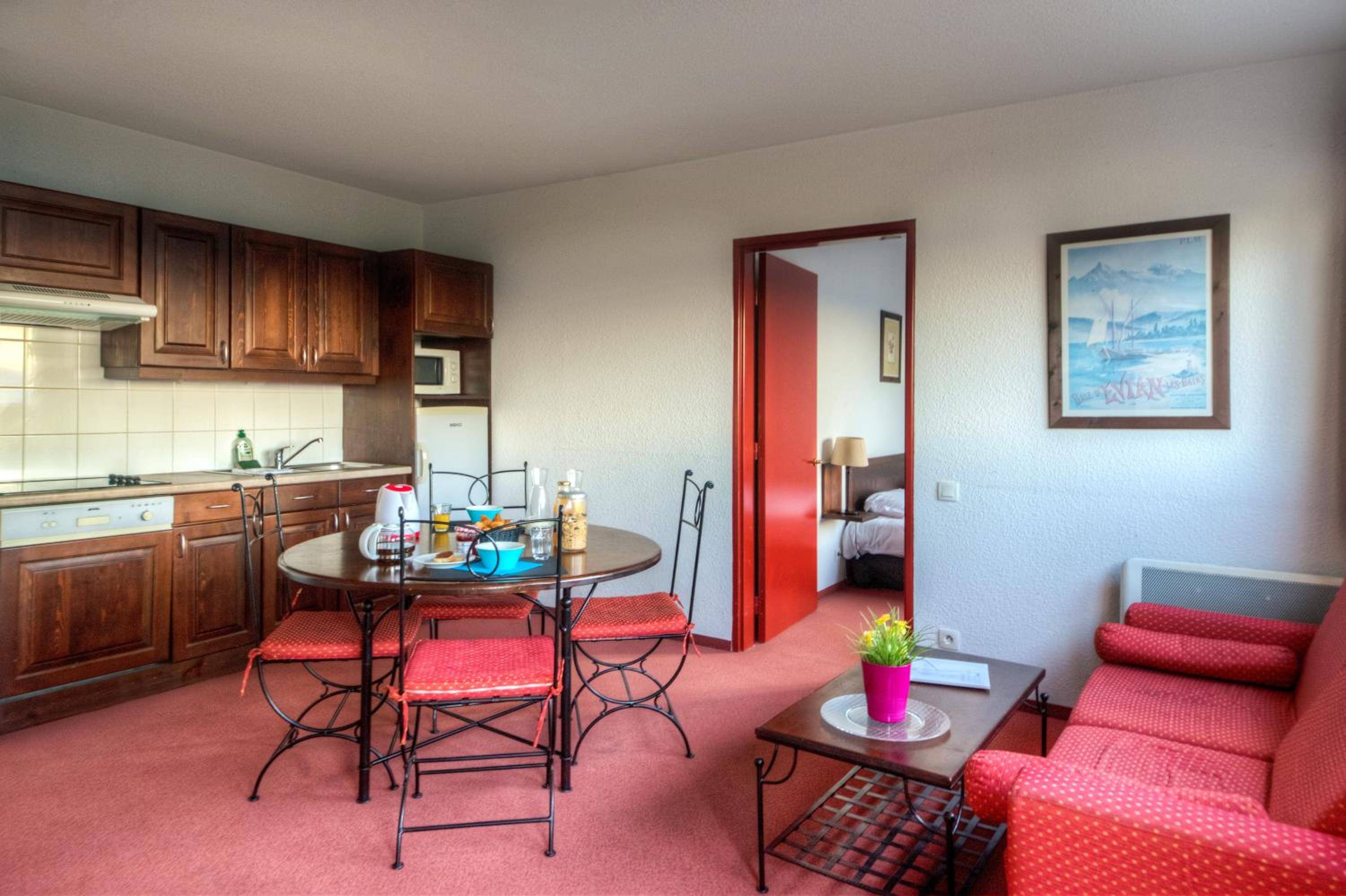 Zenitude Évian Les Terrasses du Lac, Ascend Hotel Collection