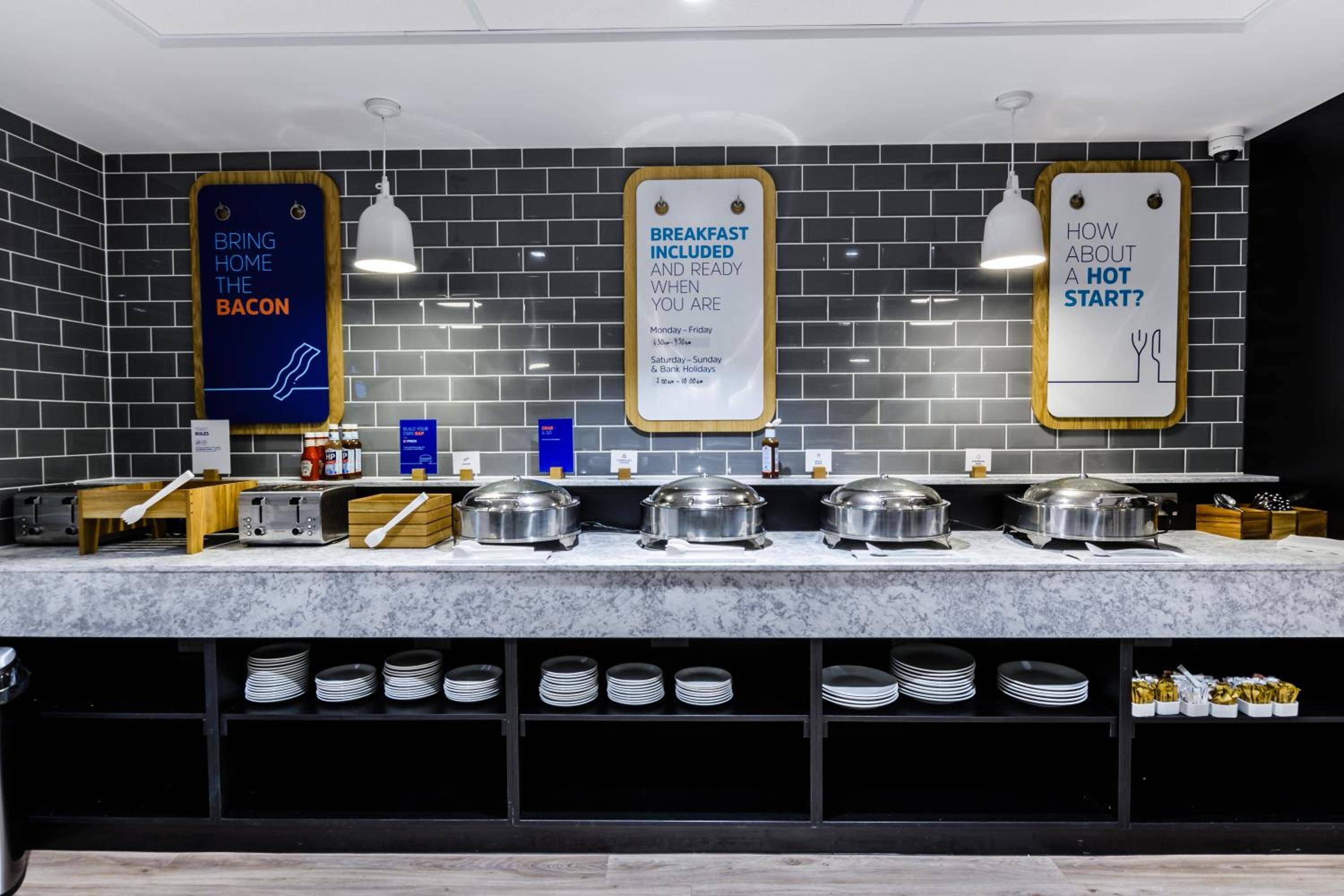 Holiday Inn Express Wigan, an IHG Hotel