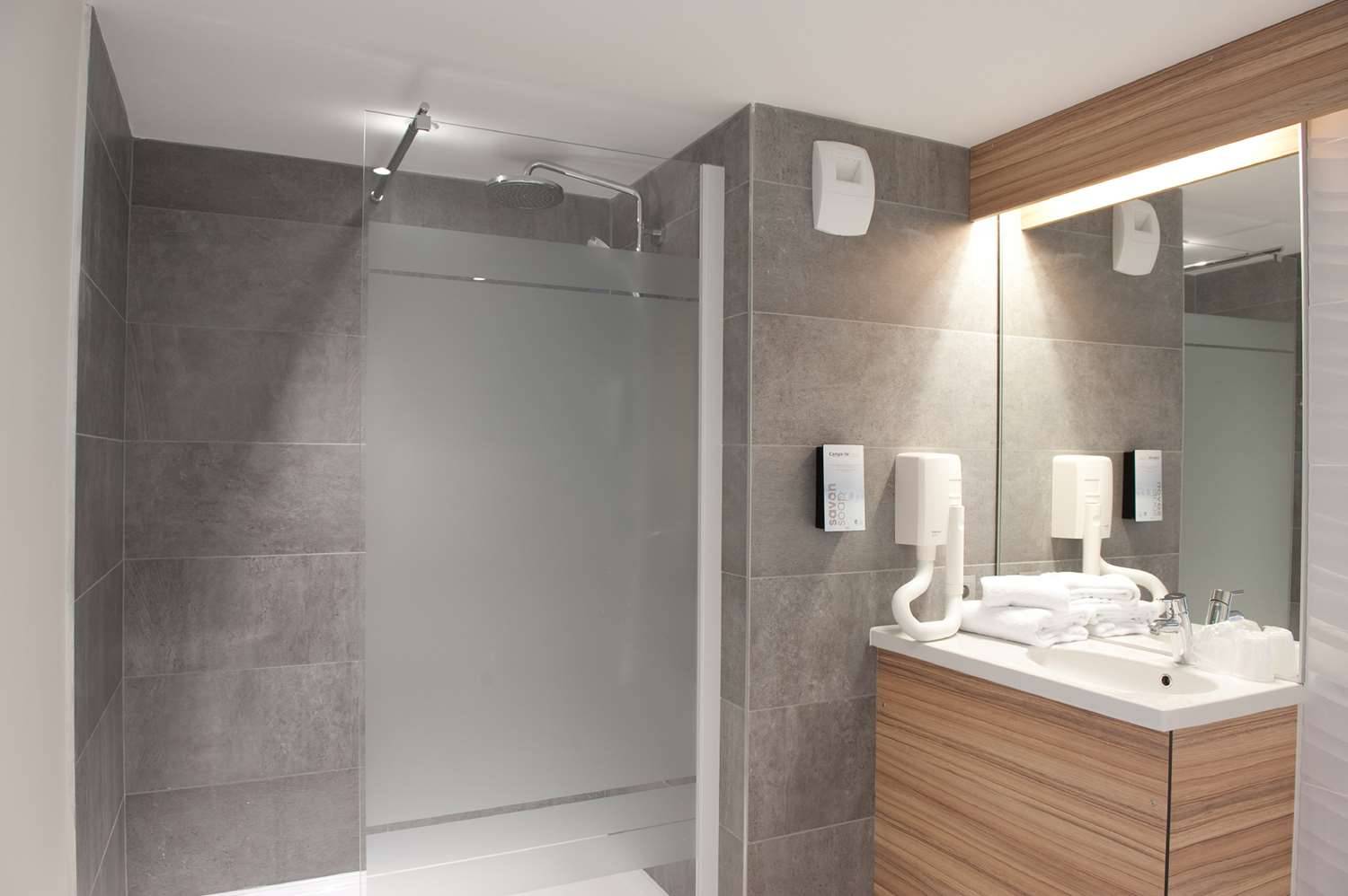 Campanile Limoges Centre - Gare