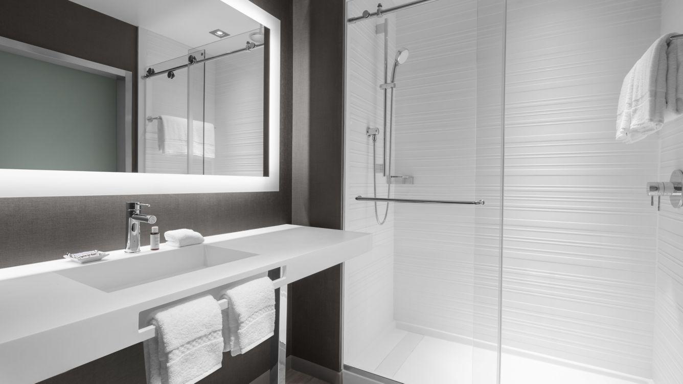 AC Hotel by Marriott St Louis Central West End