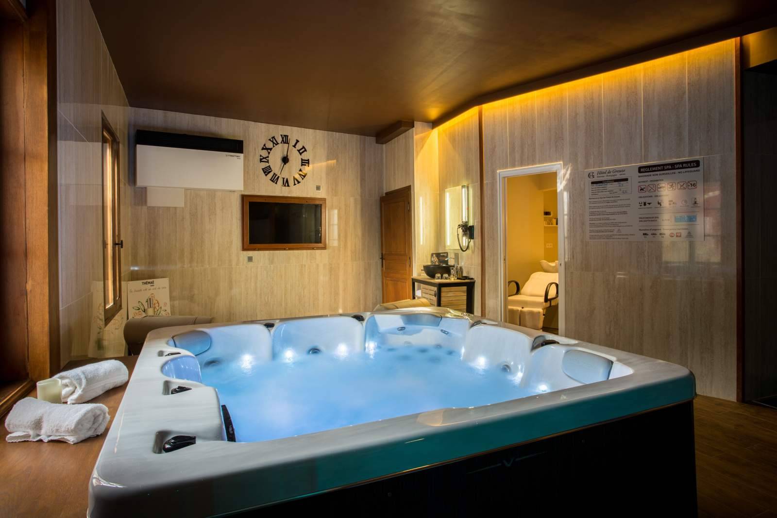 Hôtel De Greuze & Spa