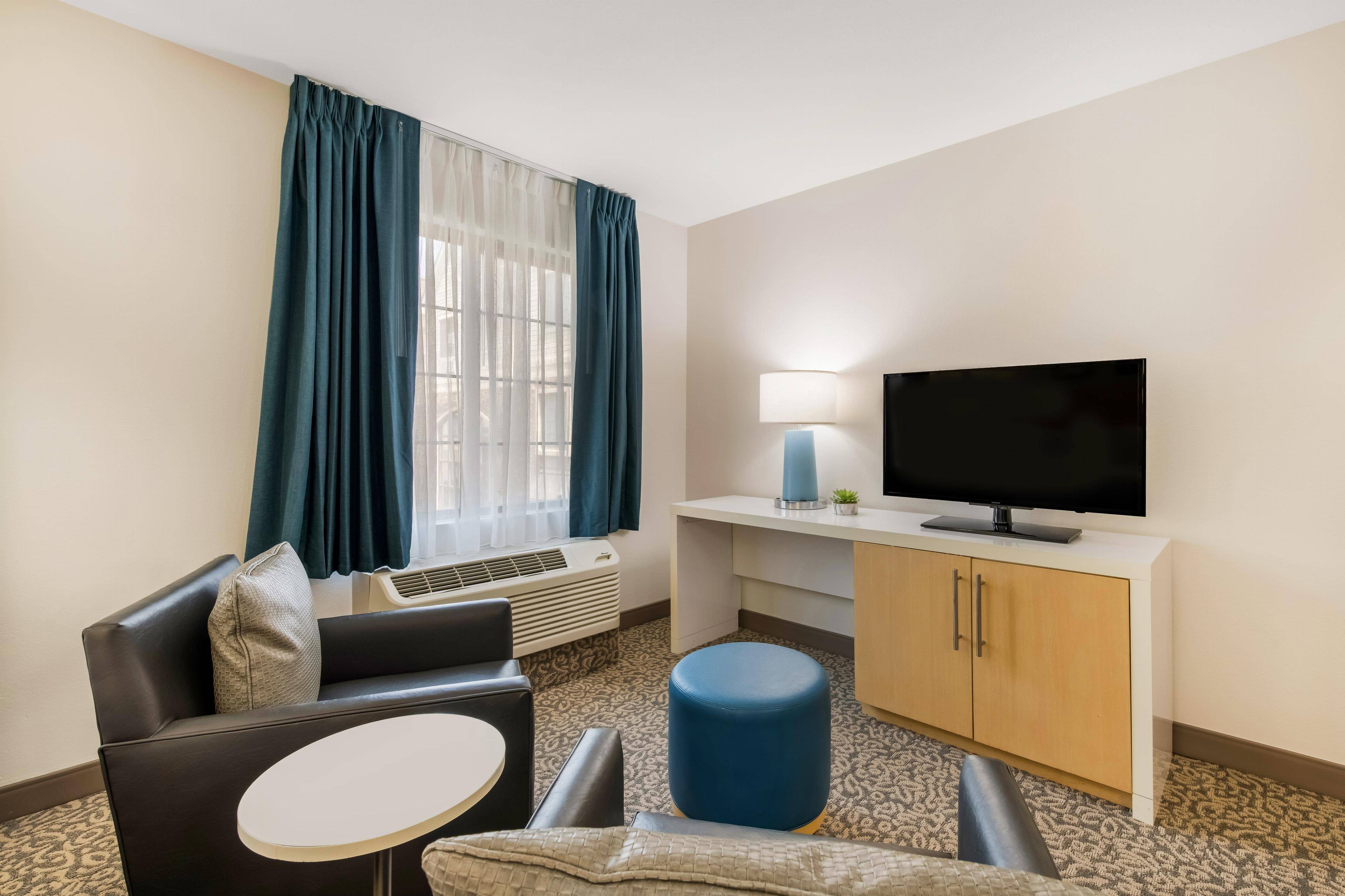 Sonesta ES Suites Charlotte Arrowood