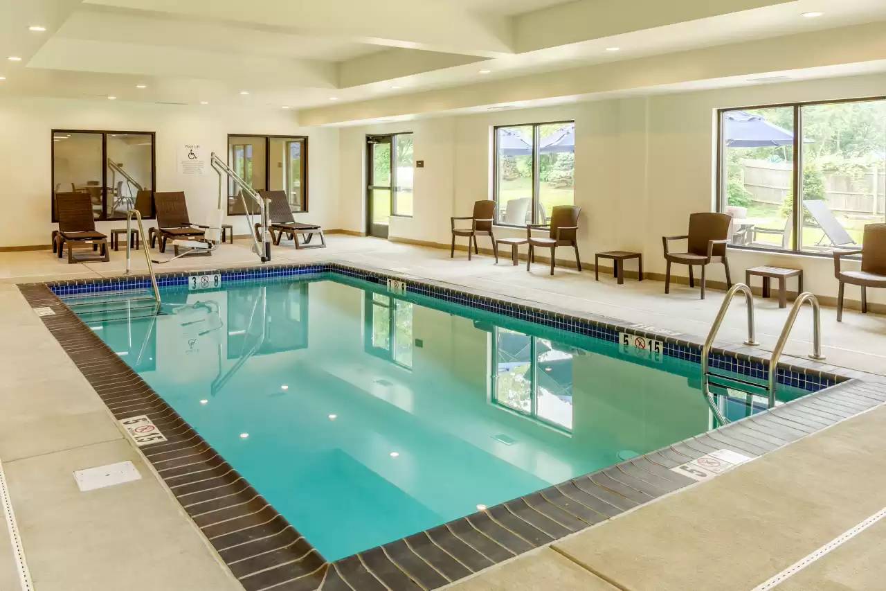 Comfort Inn & Suites