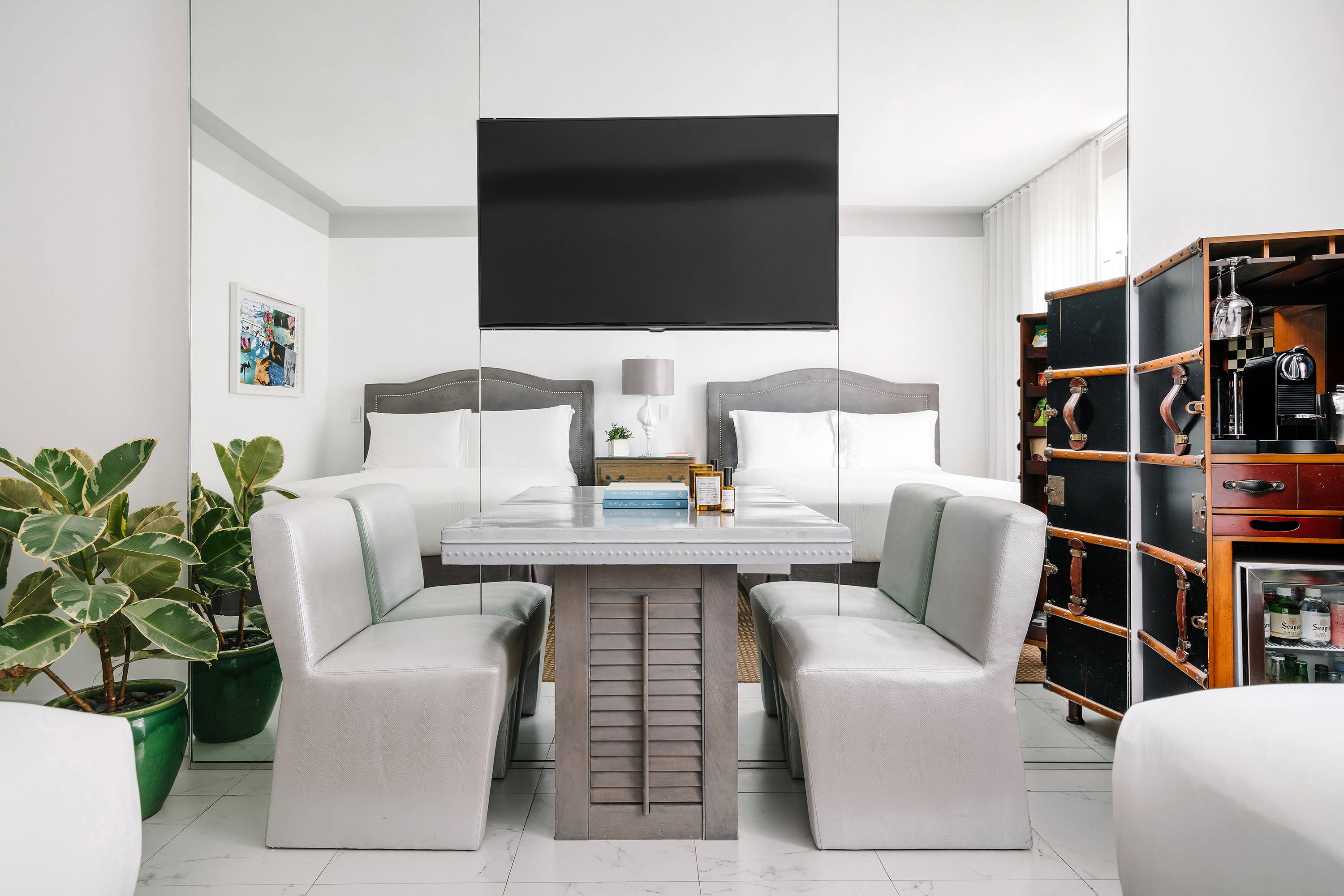 Nautilus Sonesta Miami Beach