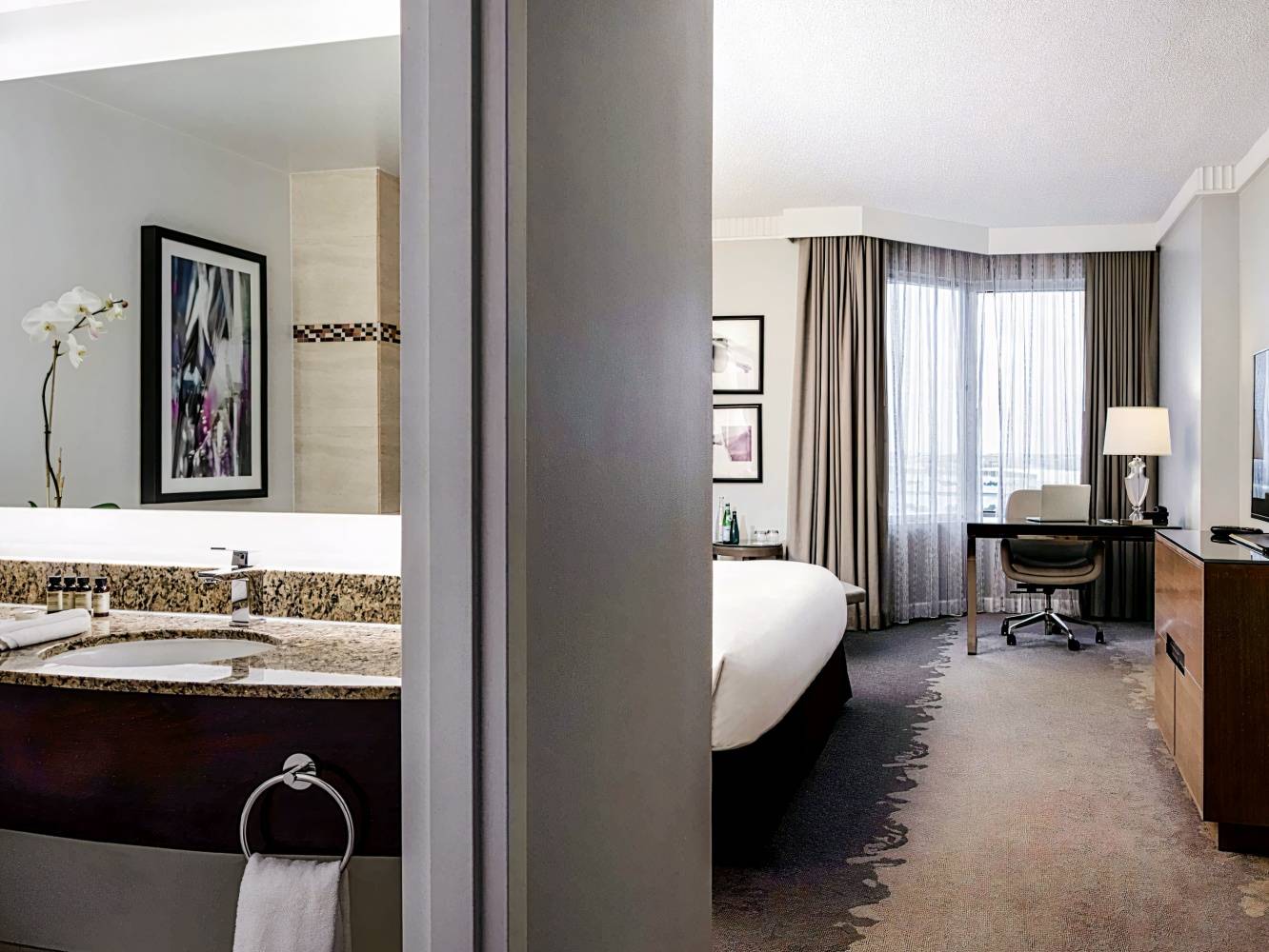 Pullman Miami Airport