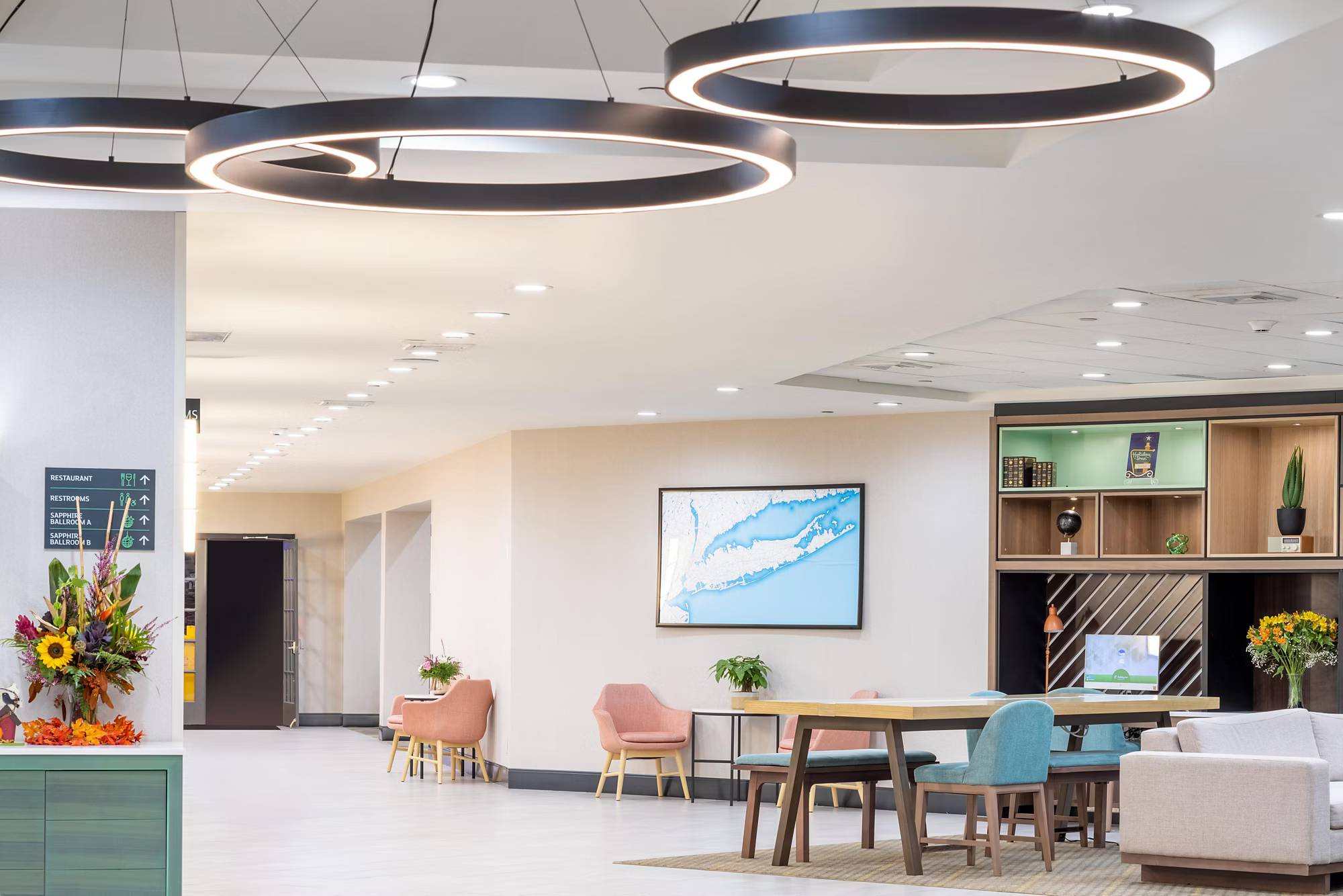 Holiday Inn - Long Island - ISLIP Arpt East, an IHG Hotel