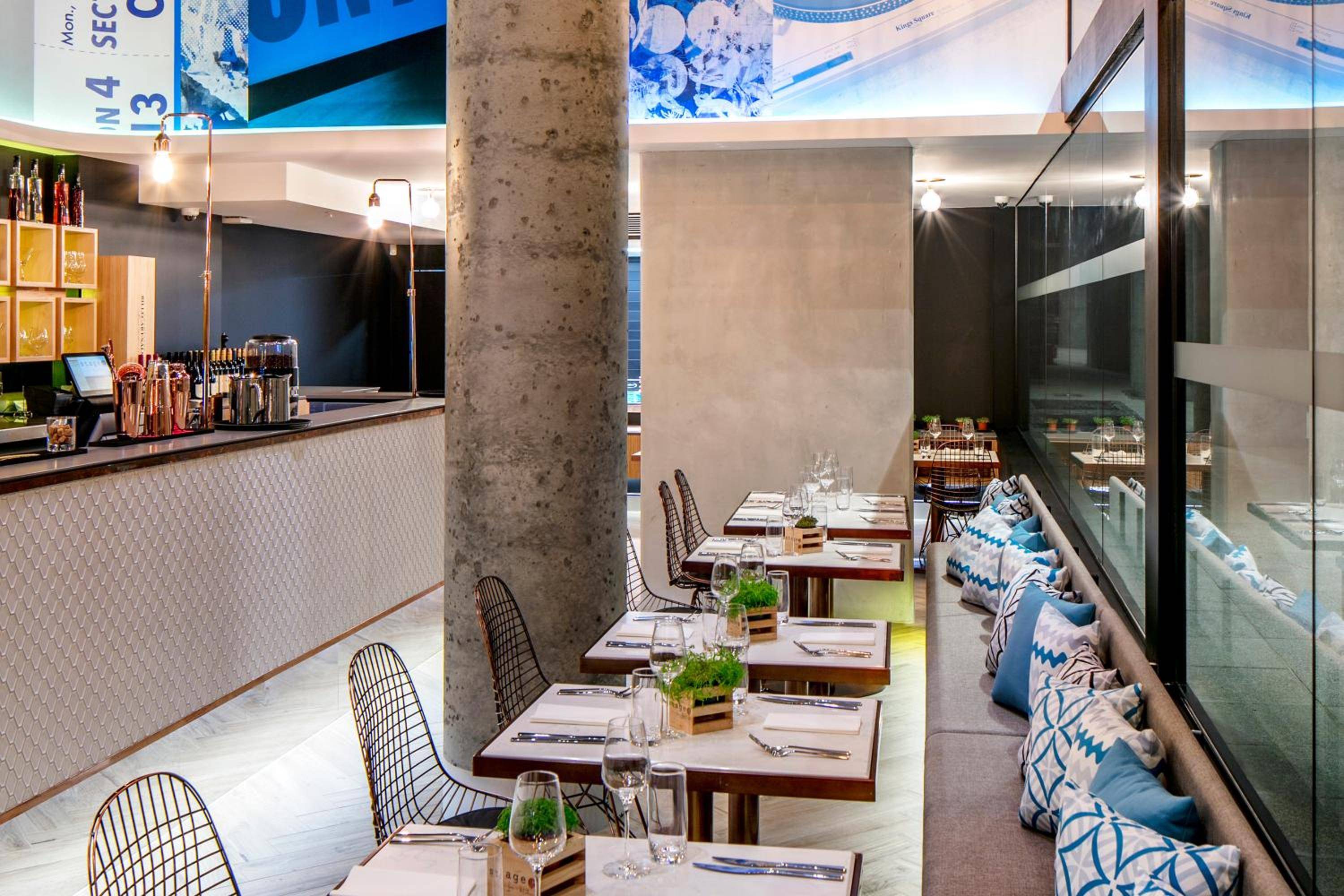 Rydges Perth Kings Square