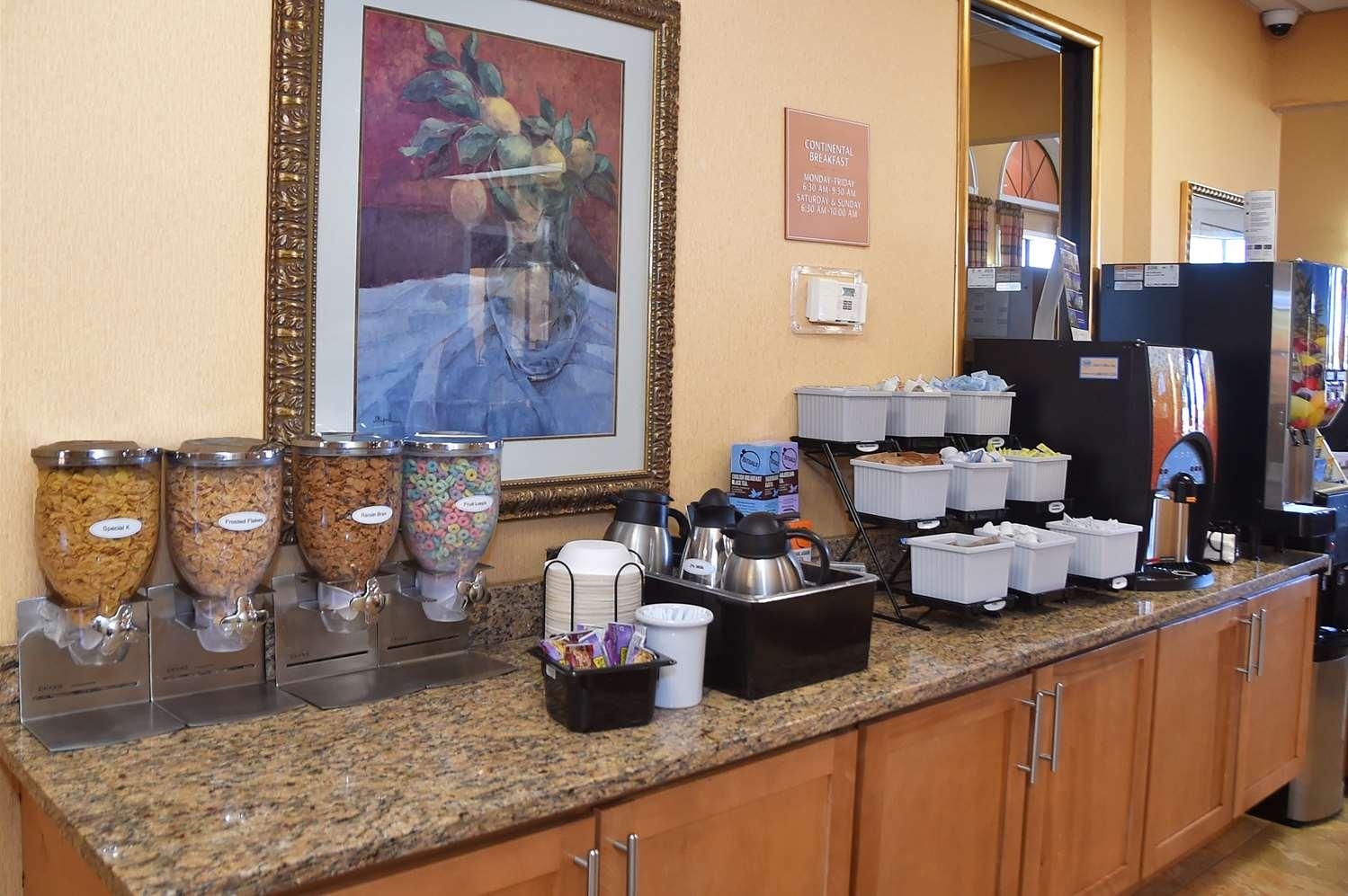 Best Western Orlando East Inn & Suites