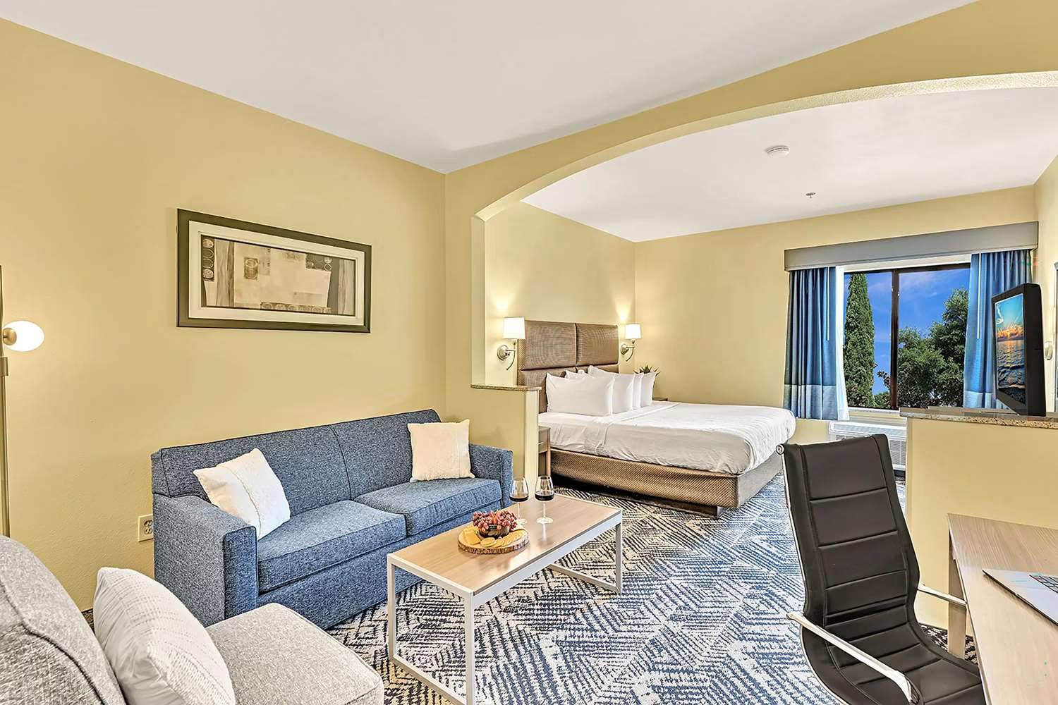 Best Western Plus Lewisville Flower Mound