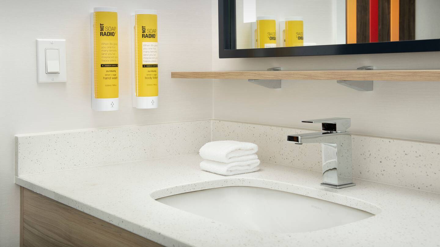 Tru By Hilton Orlando Convention Center