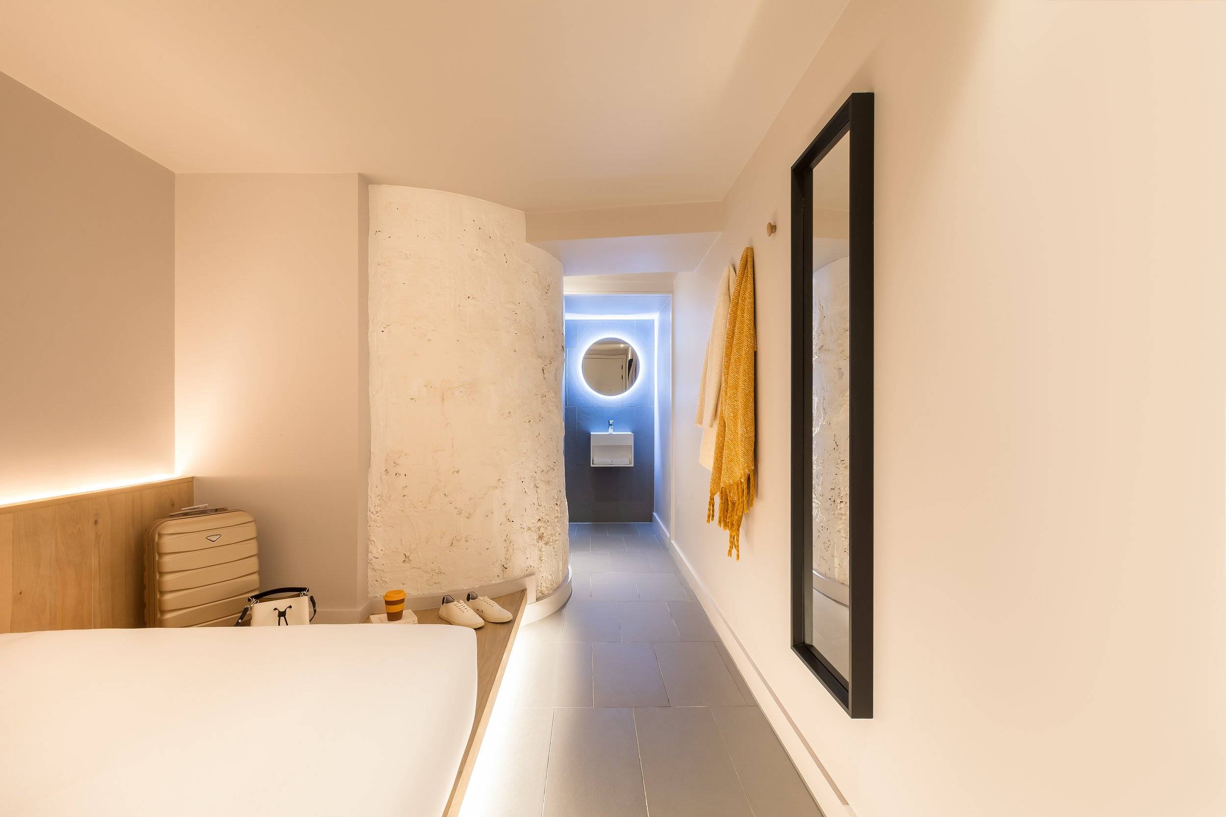 Zedwell Underground Tottenham Court Road