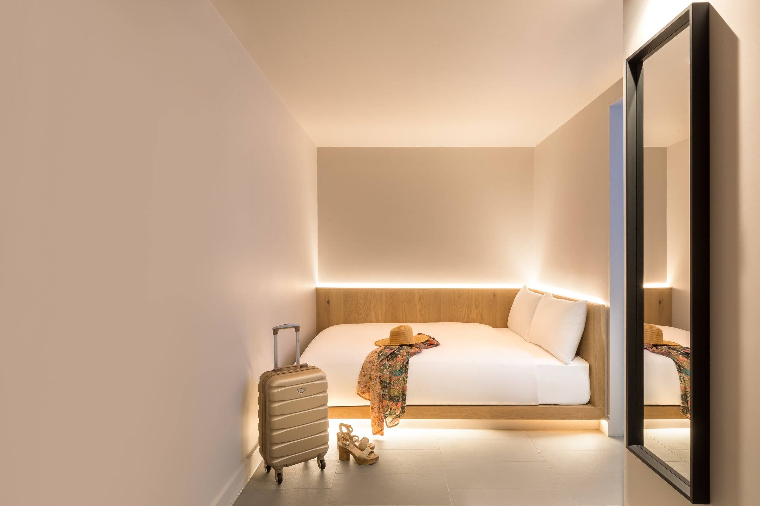 Zedwell Underground Tottenham Court Road