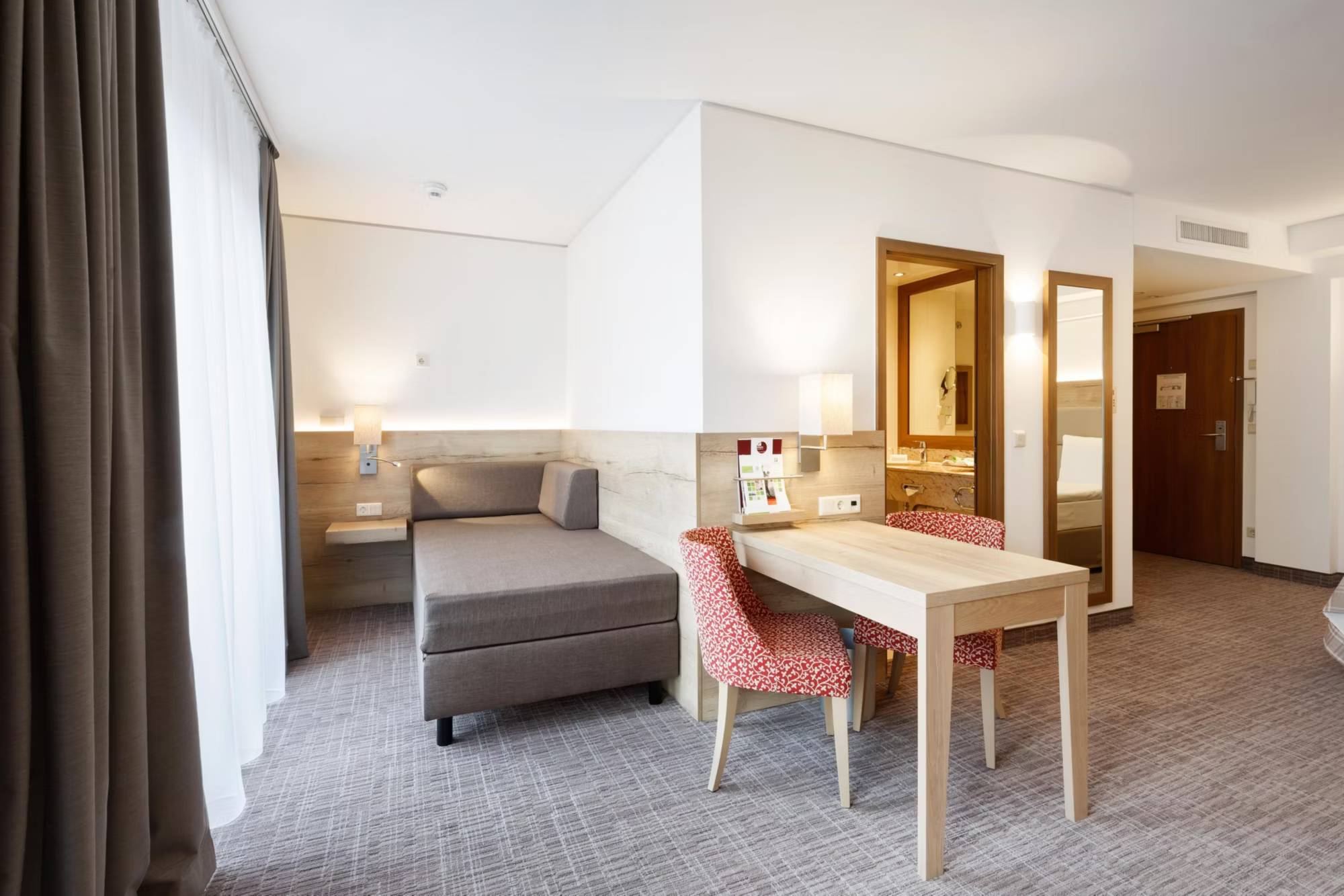 Holiday Inn Nürnberg City Centre, an IHG Hotel