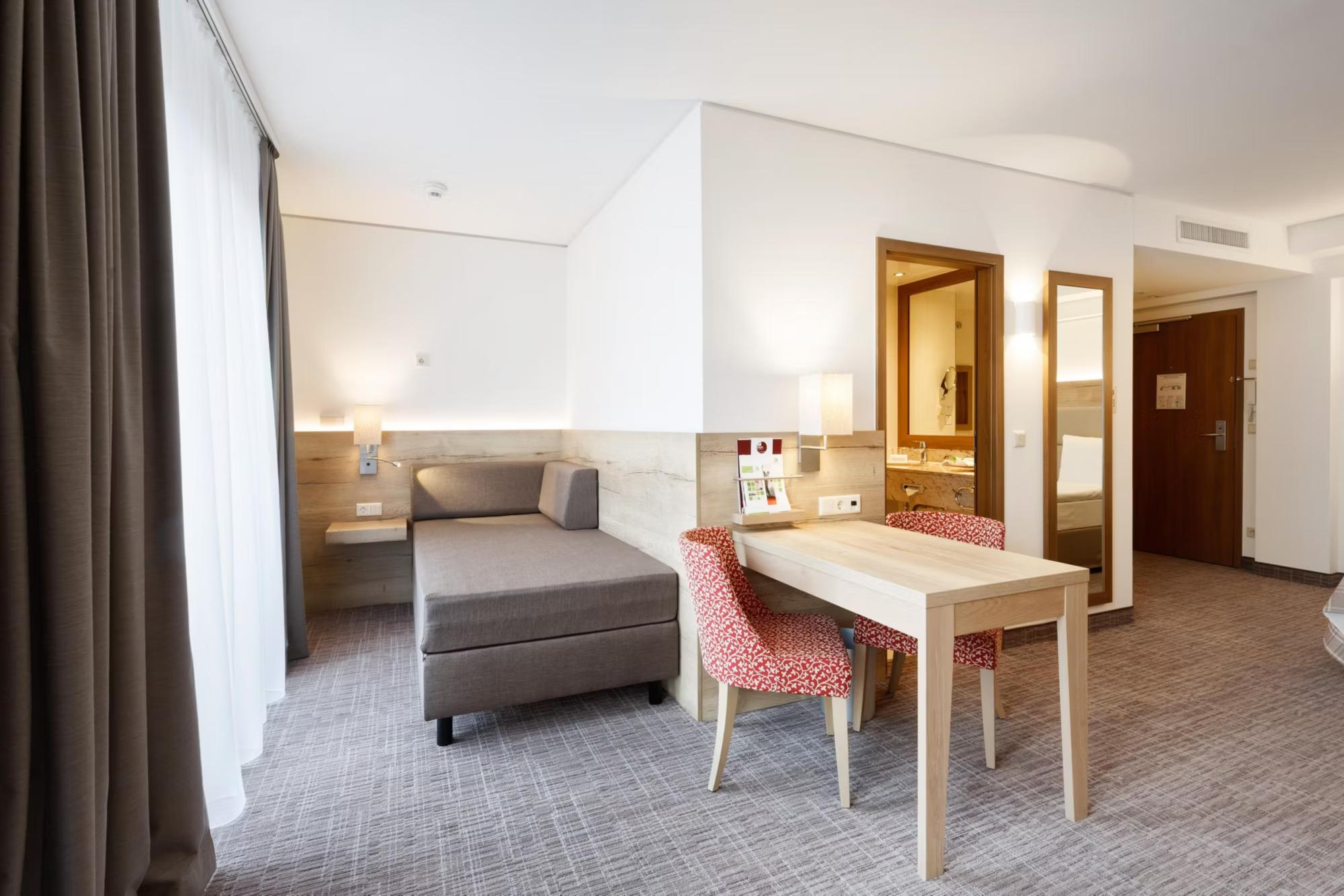 Holiday Inn Nürnberg City Centre, an IHG Hotel