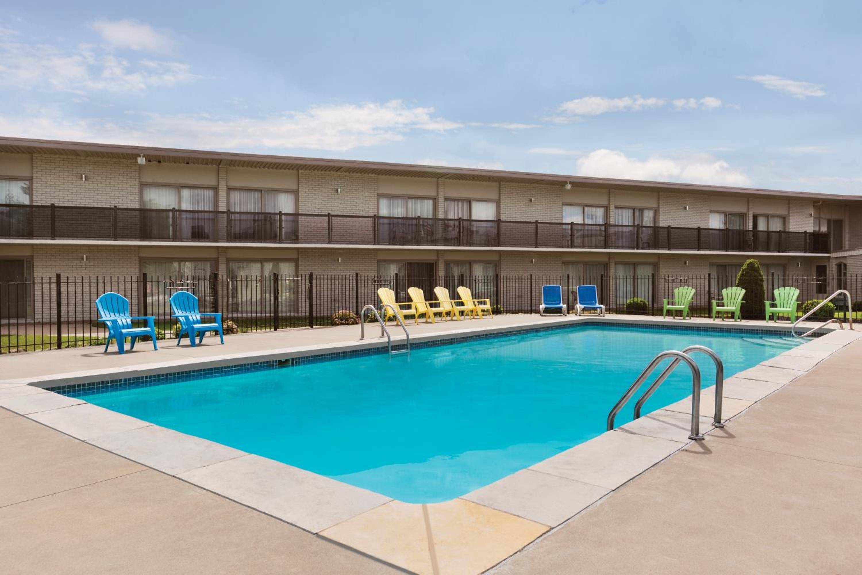 Days Inn by Wyndham London