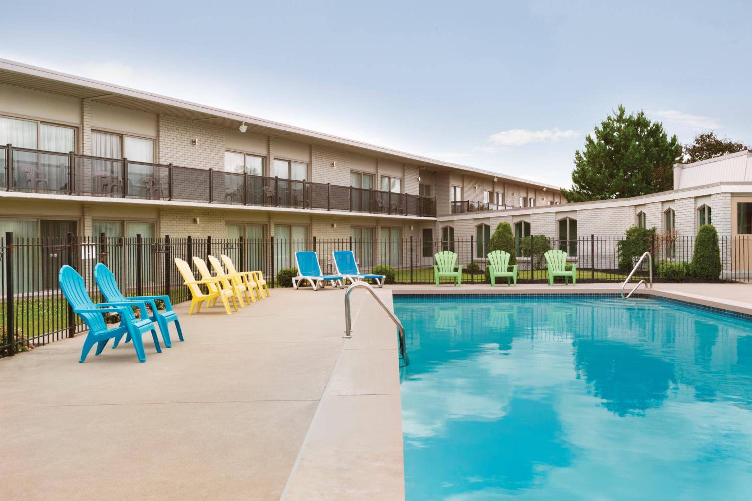 Days Inn by Wyndham London