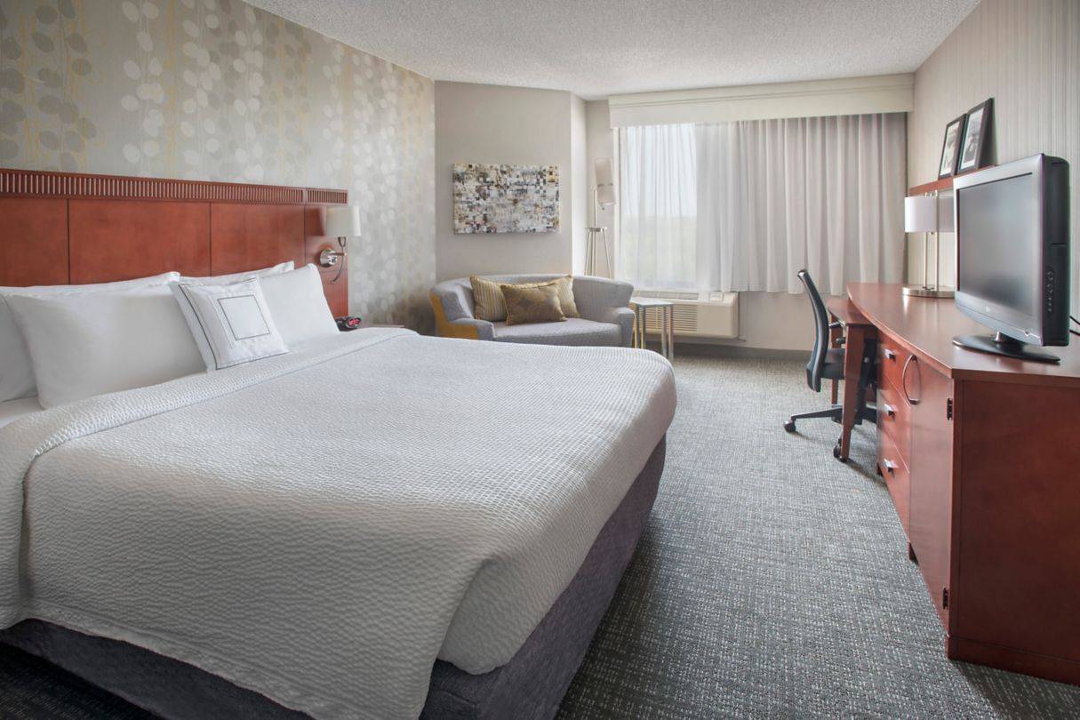 Courtyard by Marriott Downtown Wilmington