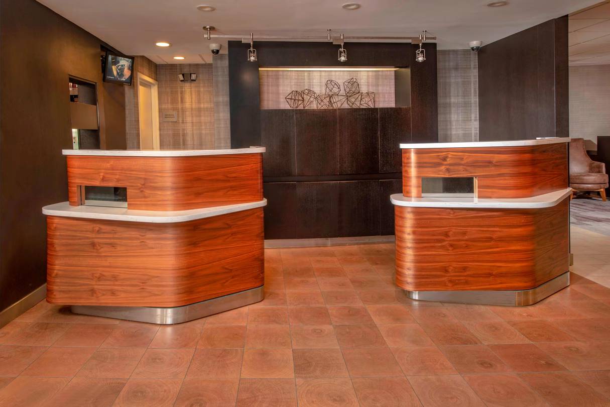 Courtyard by Marriott Downtown Wilmington