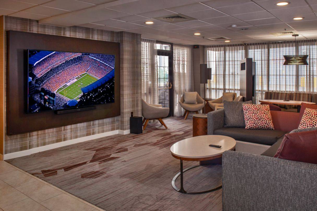 Courtyard by Marriott Downtown Wilmington