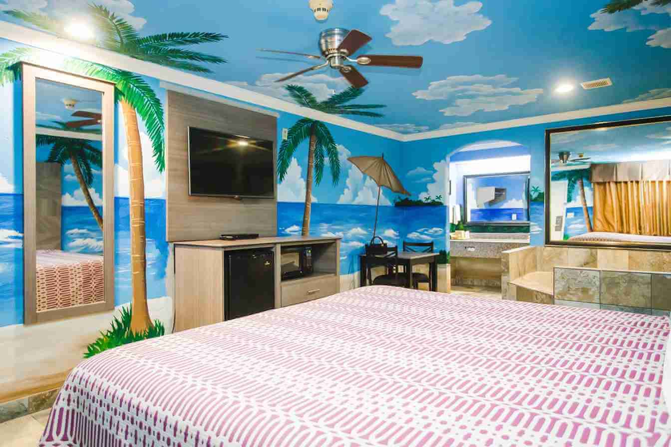 Palace Inn Pasadena @ TX-225 & Richey St