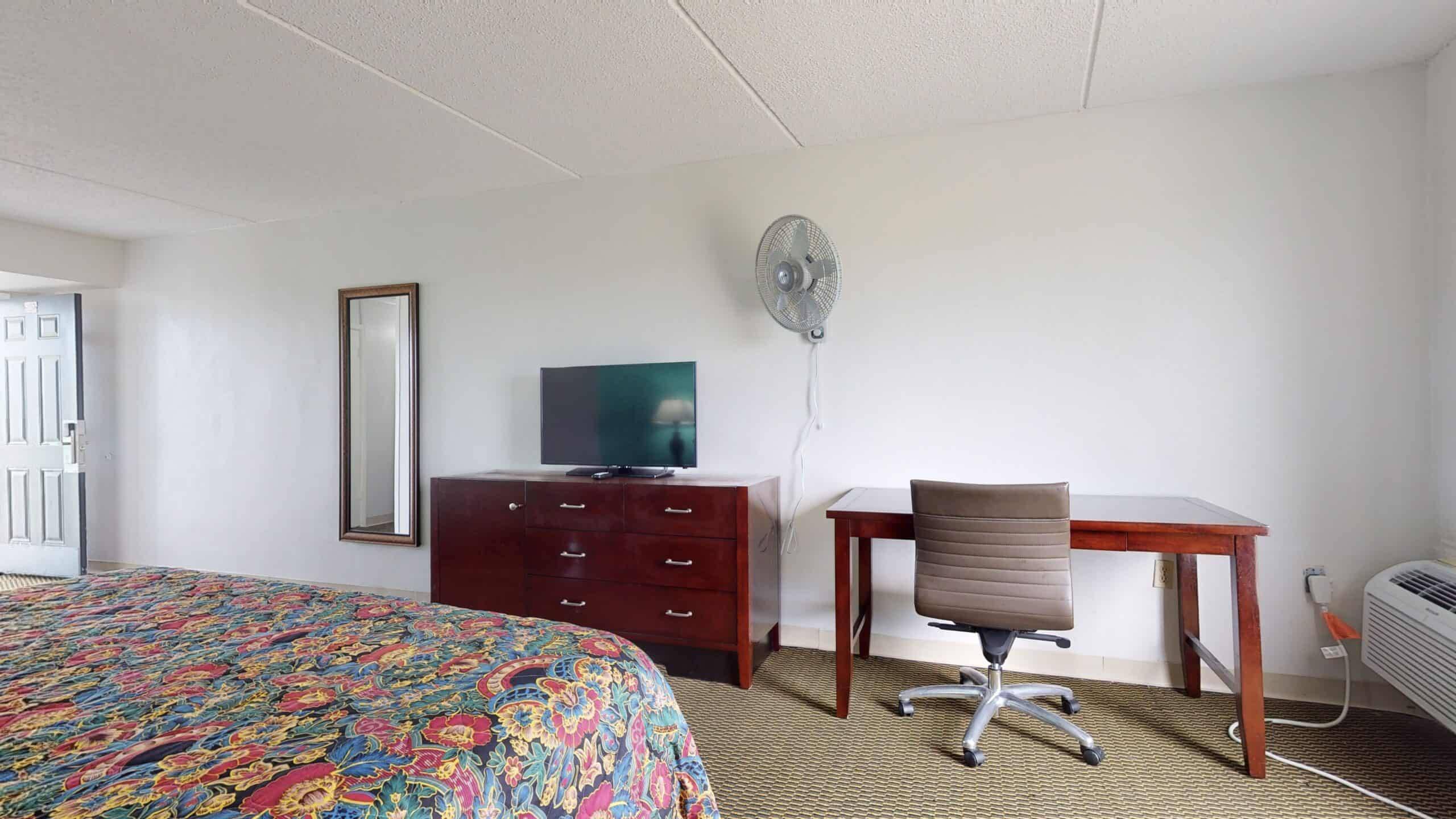 Crystal Palace Resort