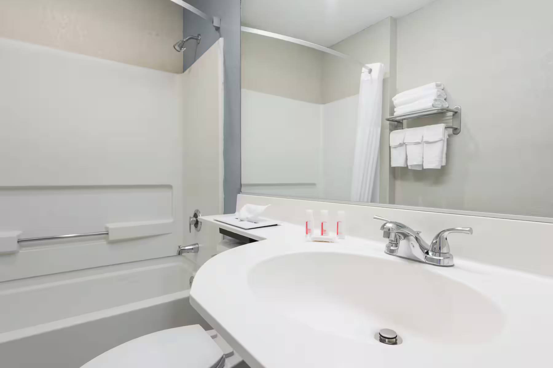 Microtel Inn Georgetown - Lexington North