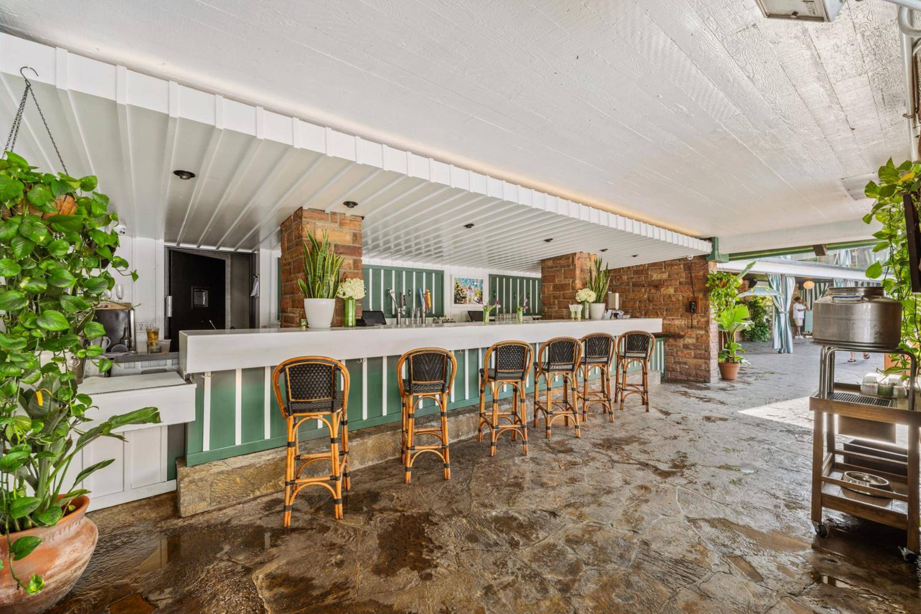 The Hollywood Roosevelt