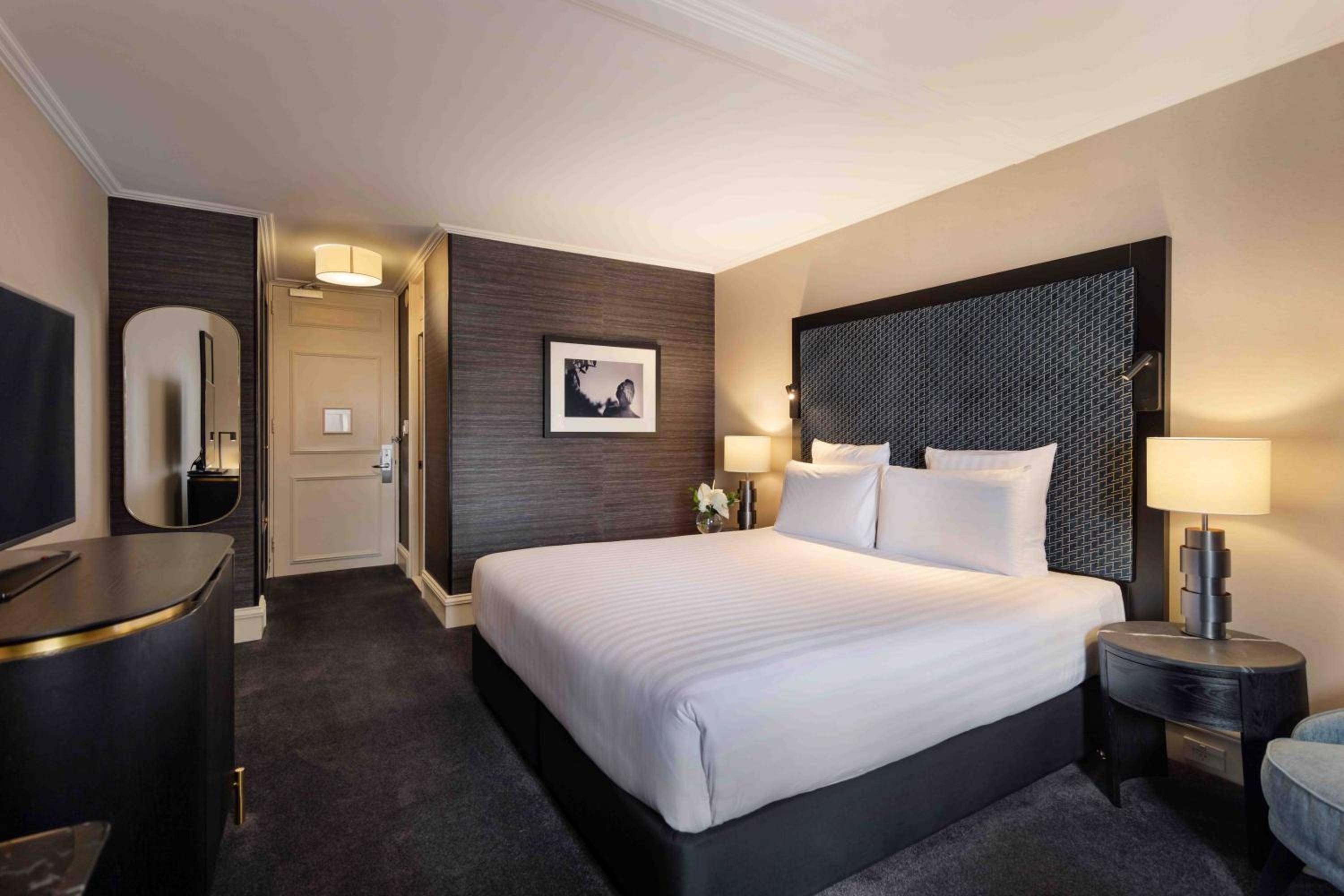 Pullman Auckland Hotel & Apartments