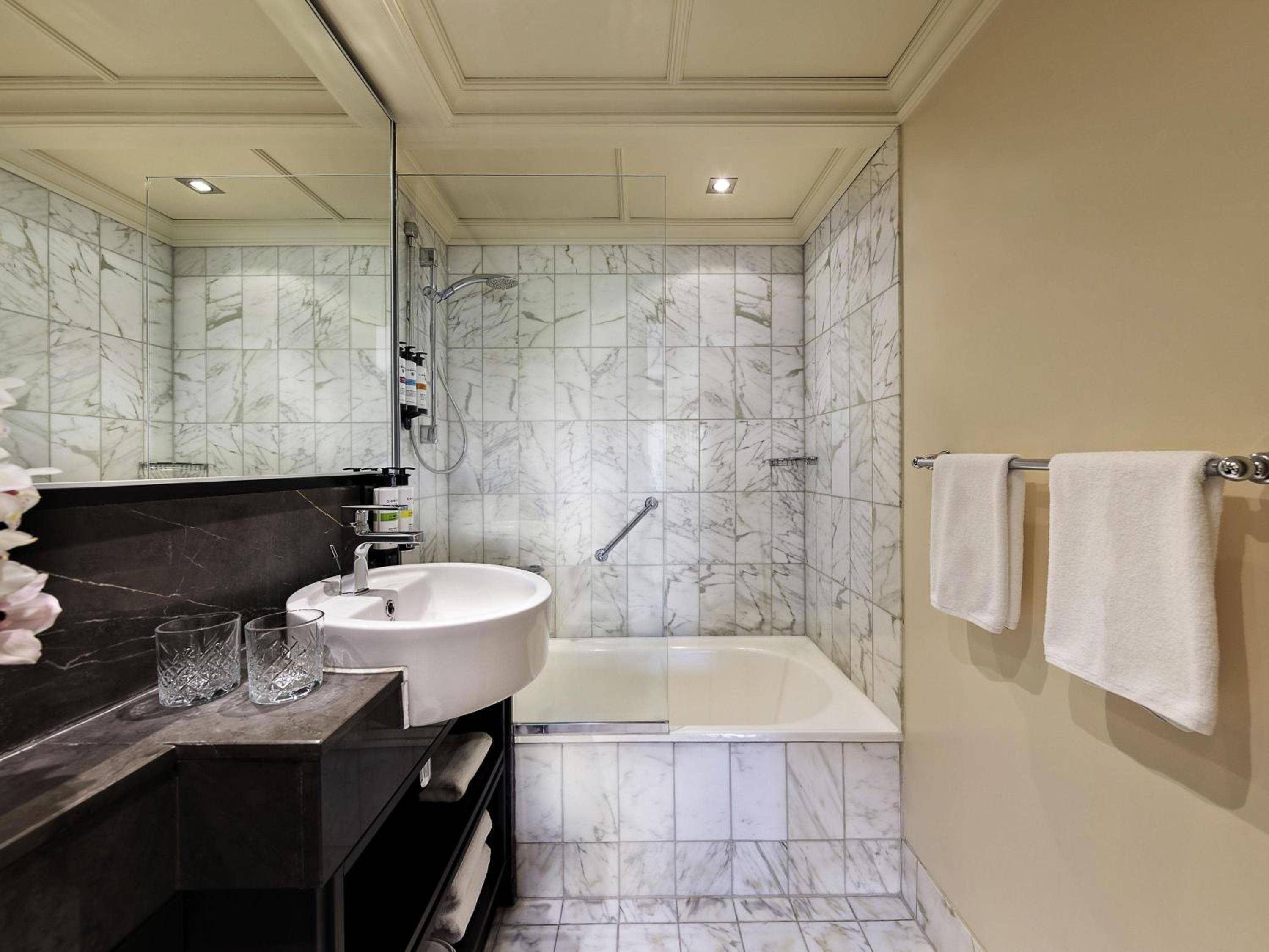 Pullman Auckland Hotel & Apartments