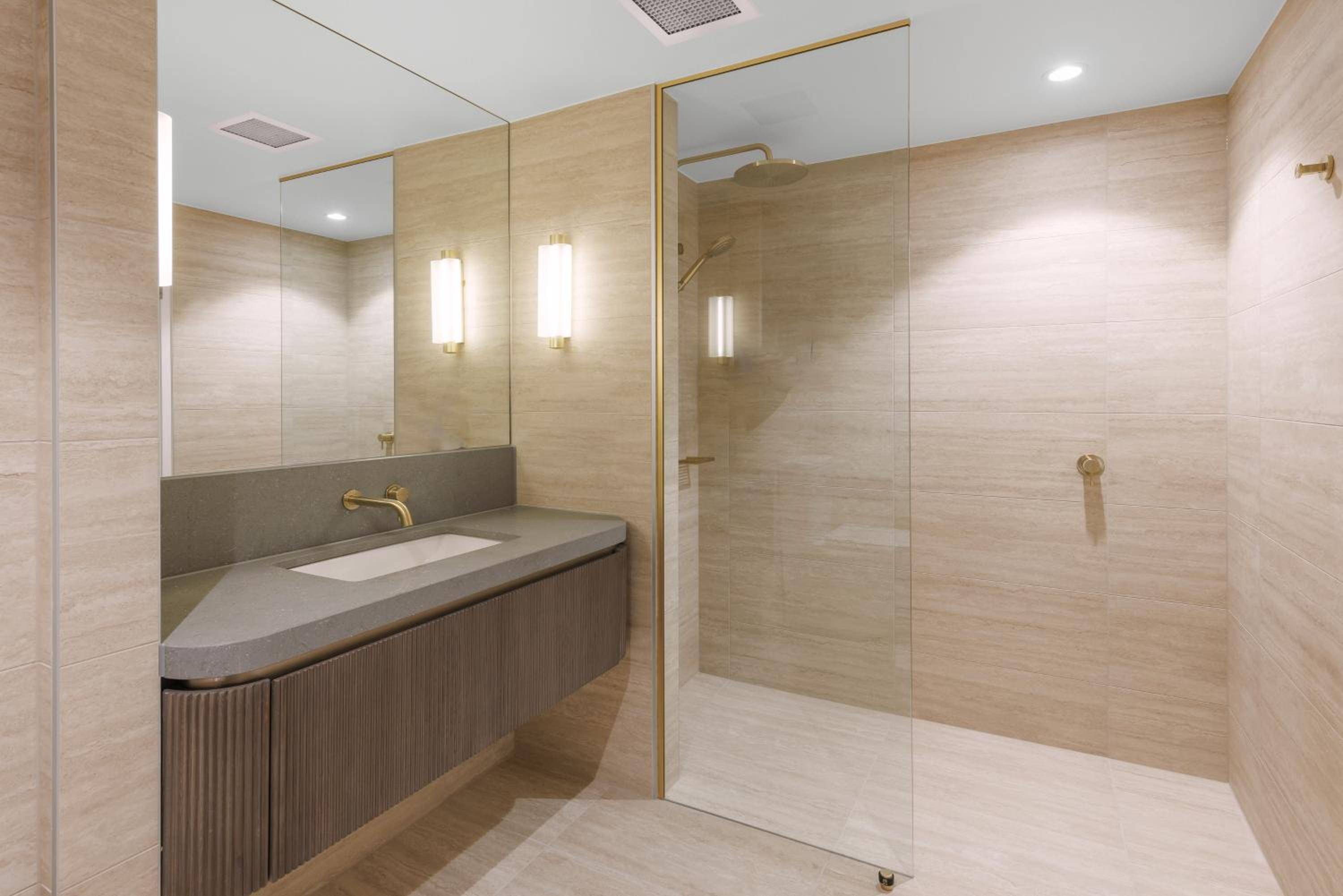 Amora Hotel Brisbane