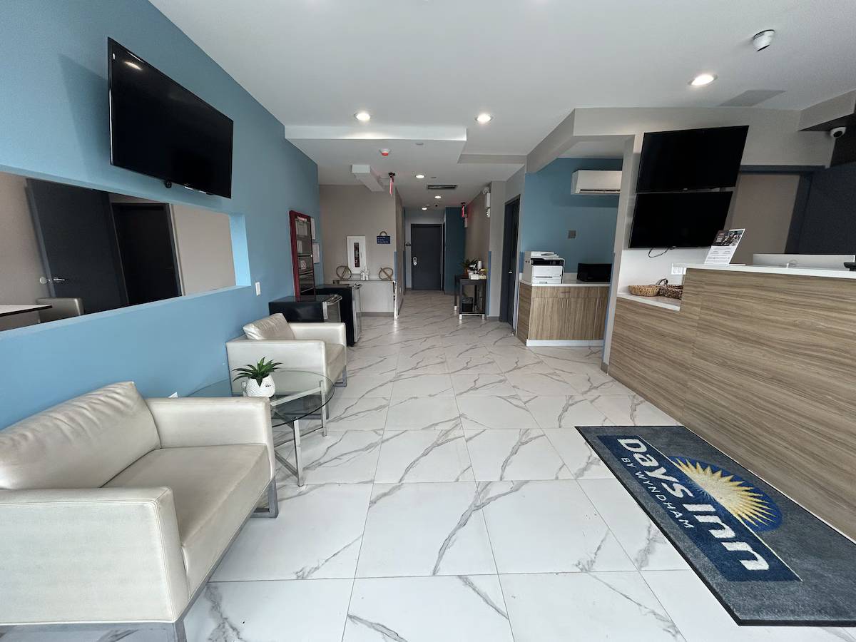Days Inn by Wyndham Staten Island