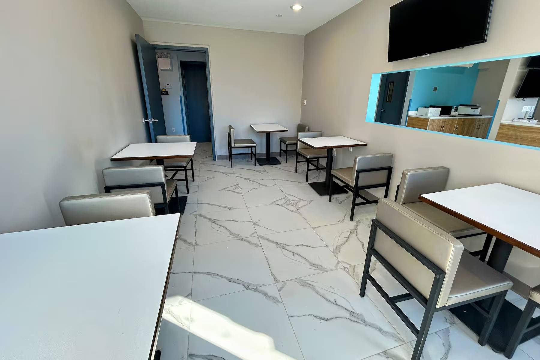 Days Inn by Wyndham Staten Island