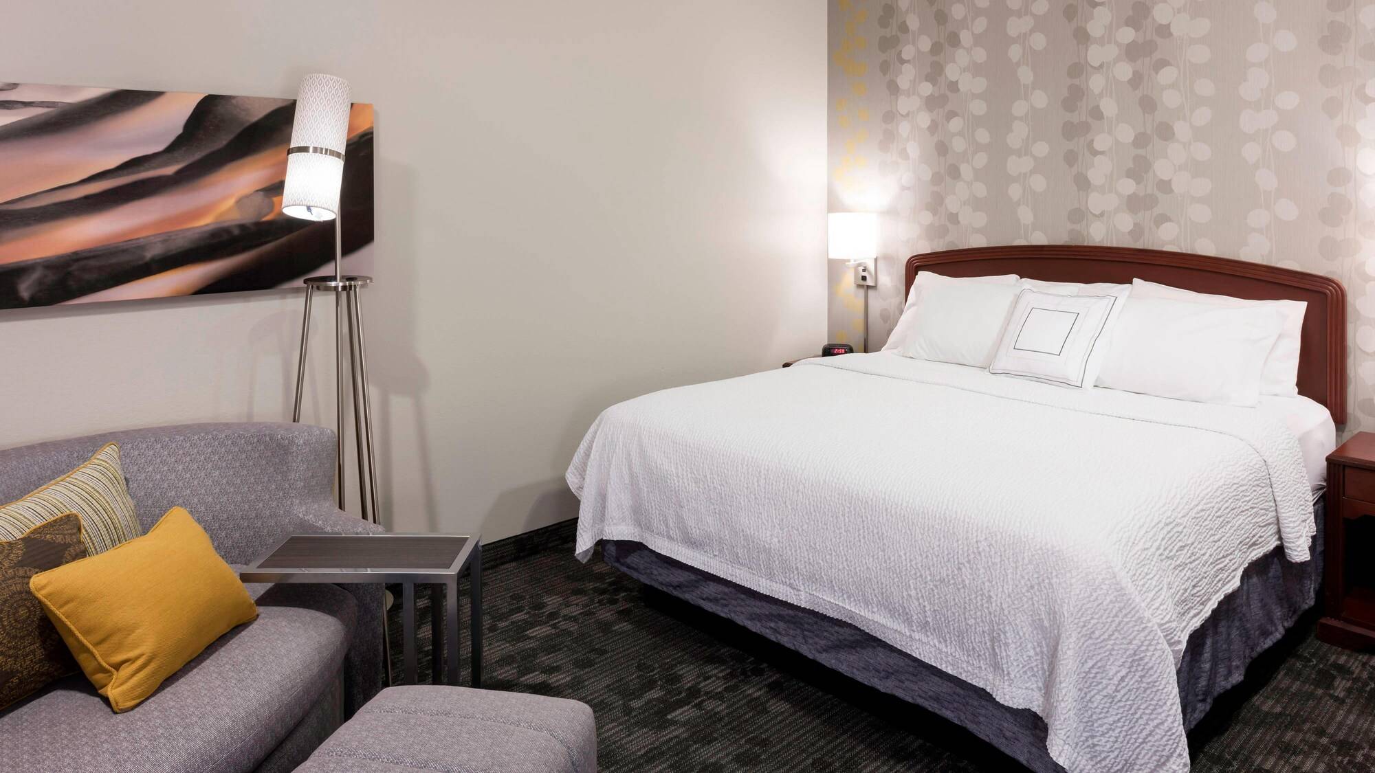 Courtyard by Marriott Wichita East