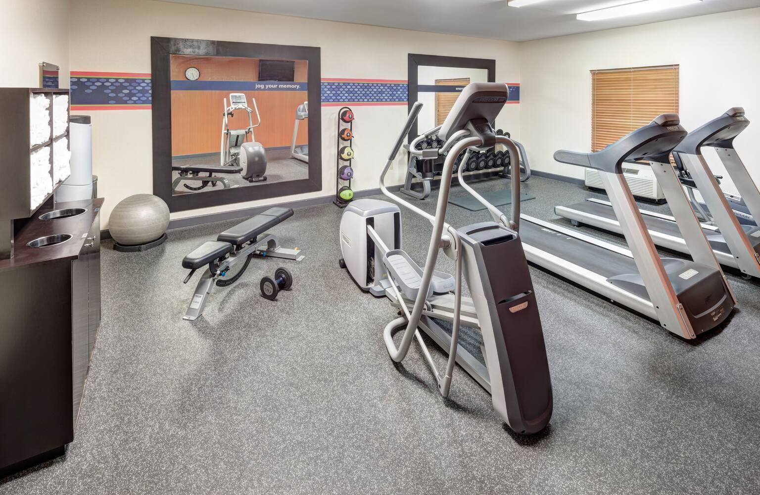 Hampton Inn & Suites Cedar Rapids - North