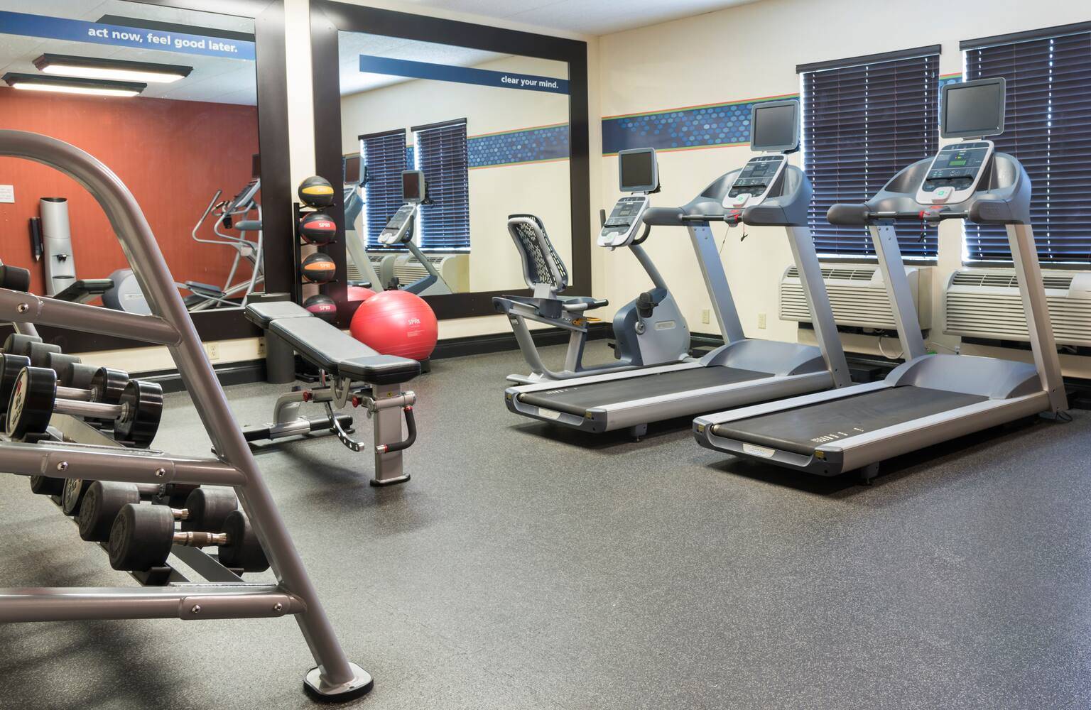 Hampton Inn Milwaukee Northwest