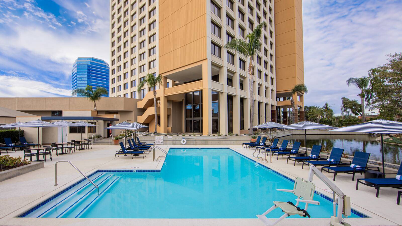 Hotel Fera Anaheim, a DoubleTree by Hilton