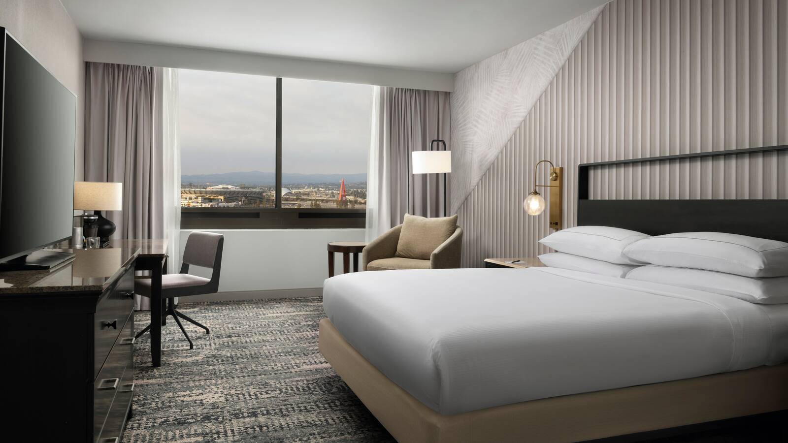 Hotel Fera Anaheim, a DoubleTree by Hilton