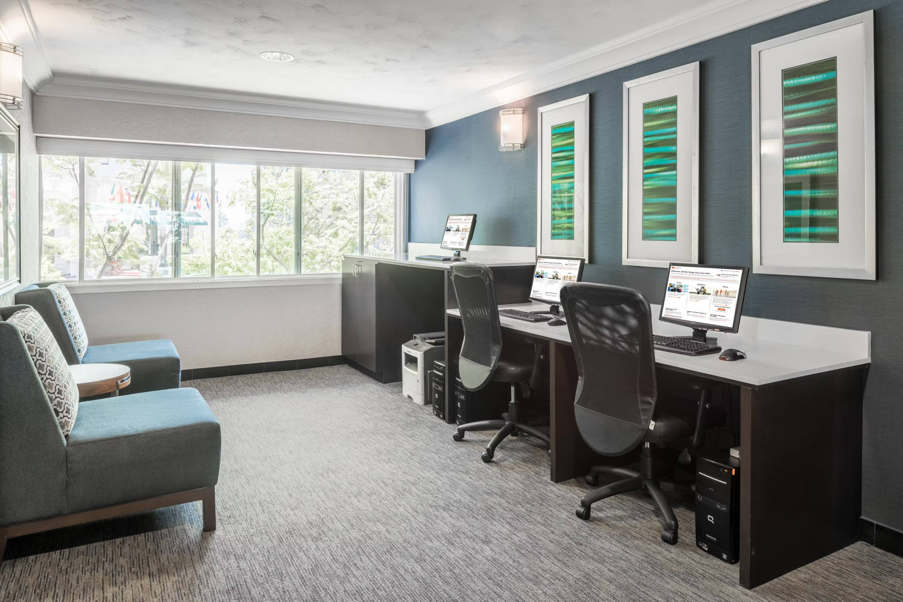 Holiday Inn Express - Downtown San Diego, an IHG Hotel