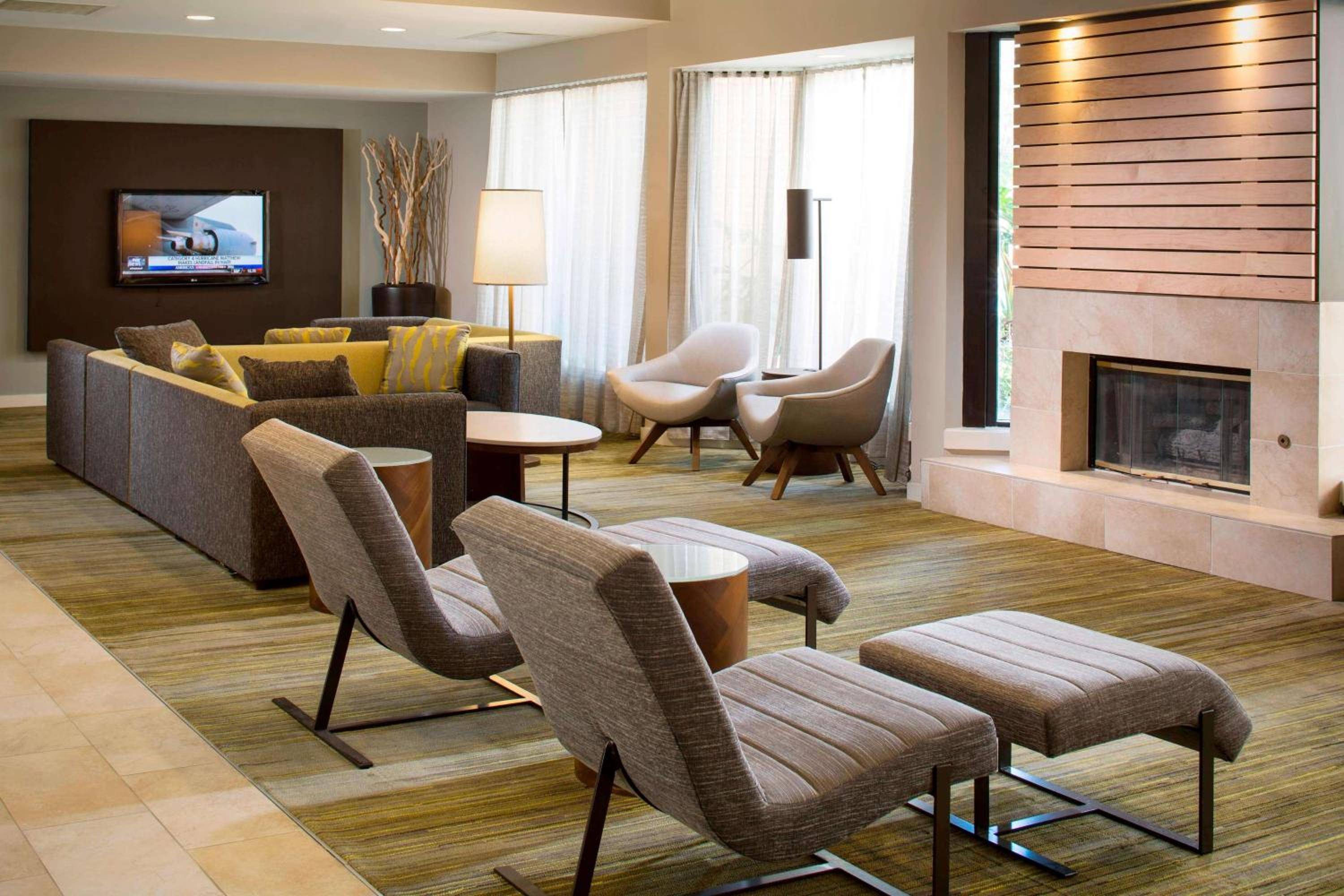 Sonesta Select Boca Raton Town Center