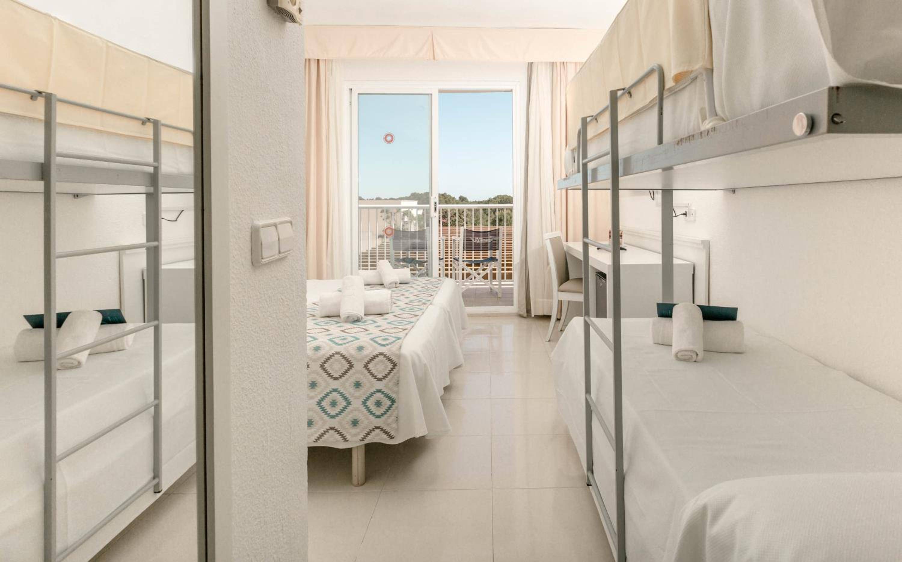 Club Hotel Aguamarina