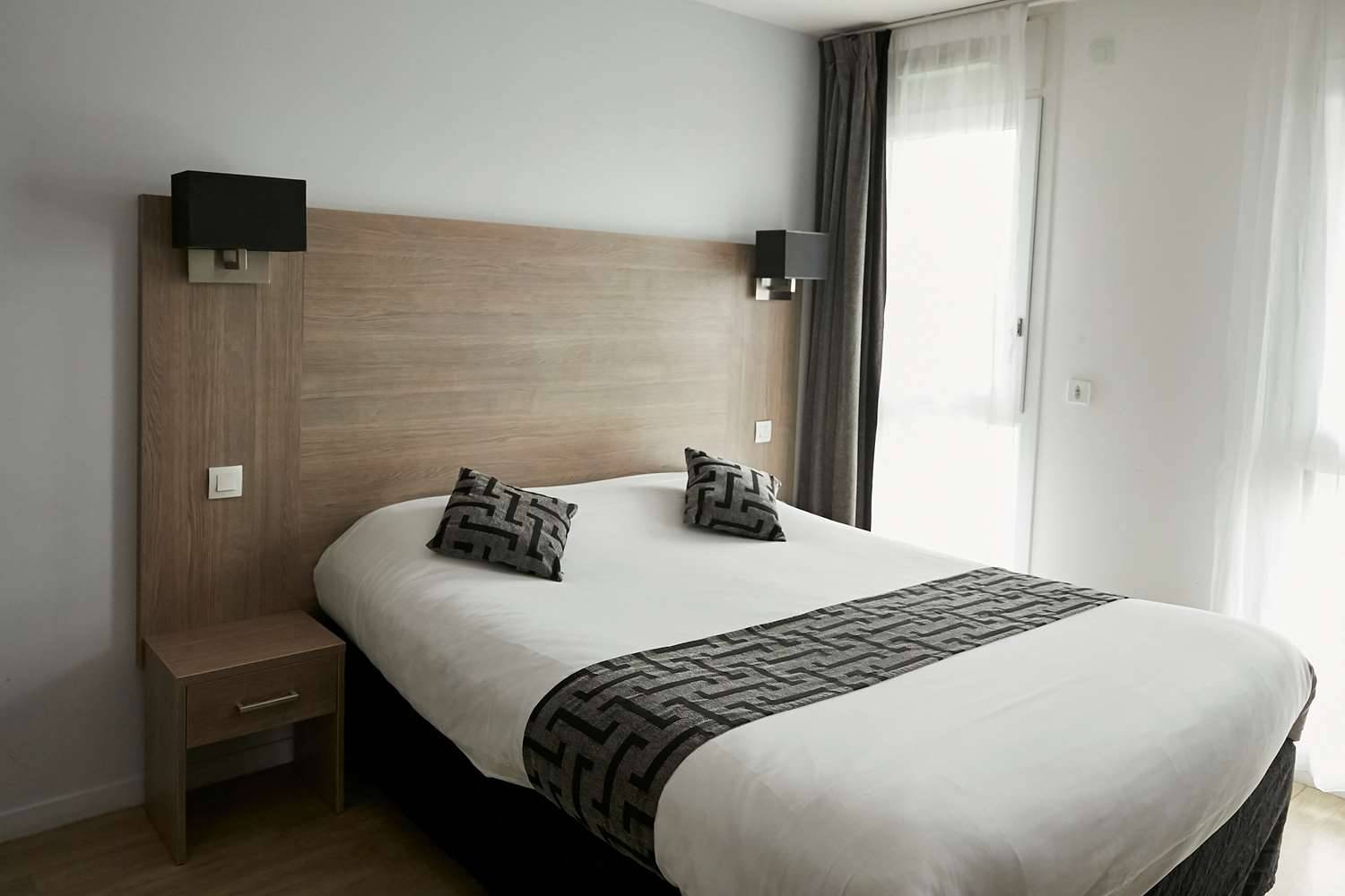 Tulip Inn Massy Palaiseau - Residence