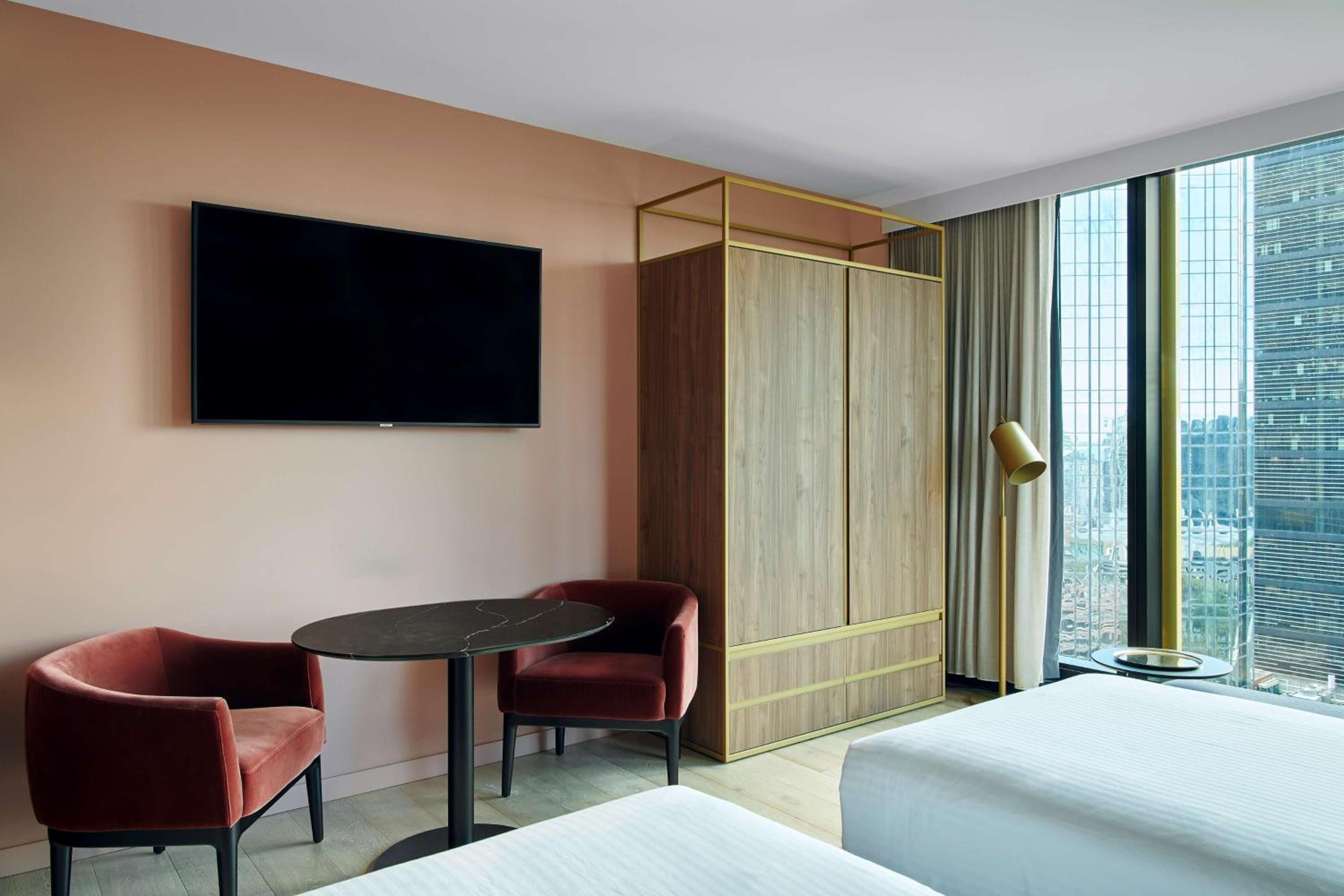 Quincy Hotel Melbourne